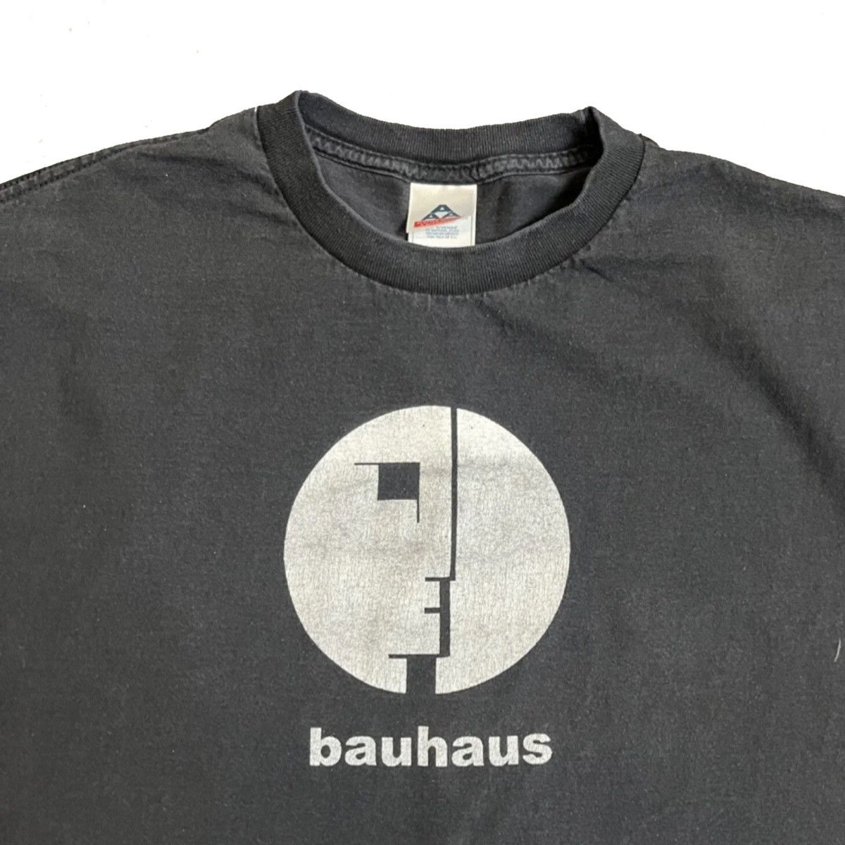 Band Tees × Vintage Vintage, Bauhaus “Live in 2005” Sleeveless T-Shirt Size US XL / EU 56 / 4 - 3 Thumbnail