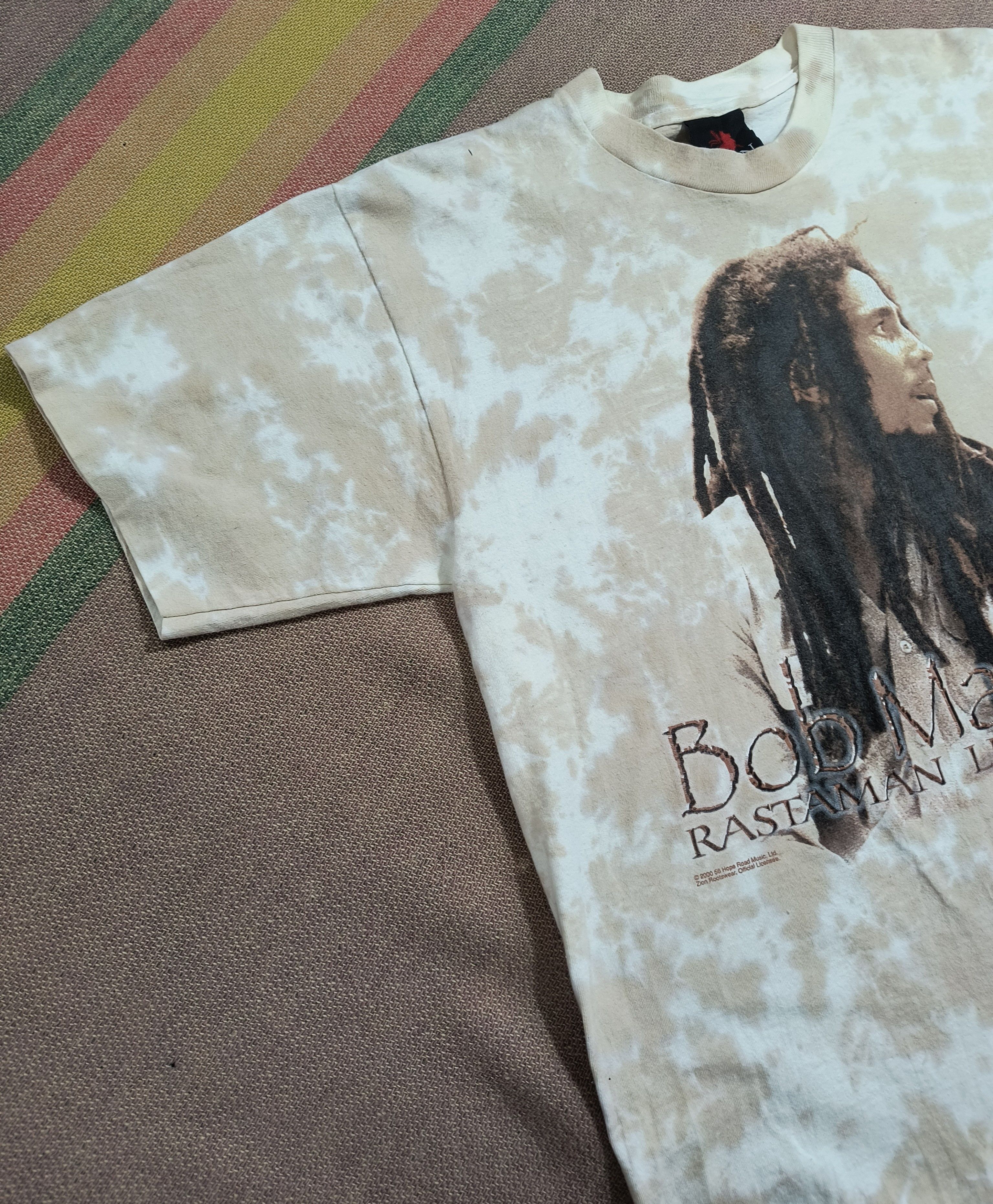 Vintage Vintage Y2K Bob Marley rastaman live up tee Size US L / EU 52-54 / 3 - 3 Thumbnail