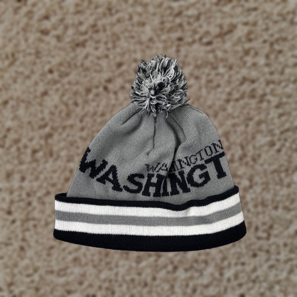 Vintage Washington DC Beanie Toque Unbranded Knit Acrylic Adult One Size Gray Stripe Pom Hat Mens Size ONE SIZE - 1 Thumbnail