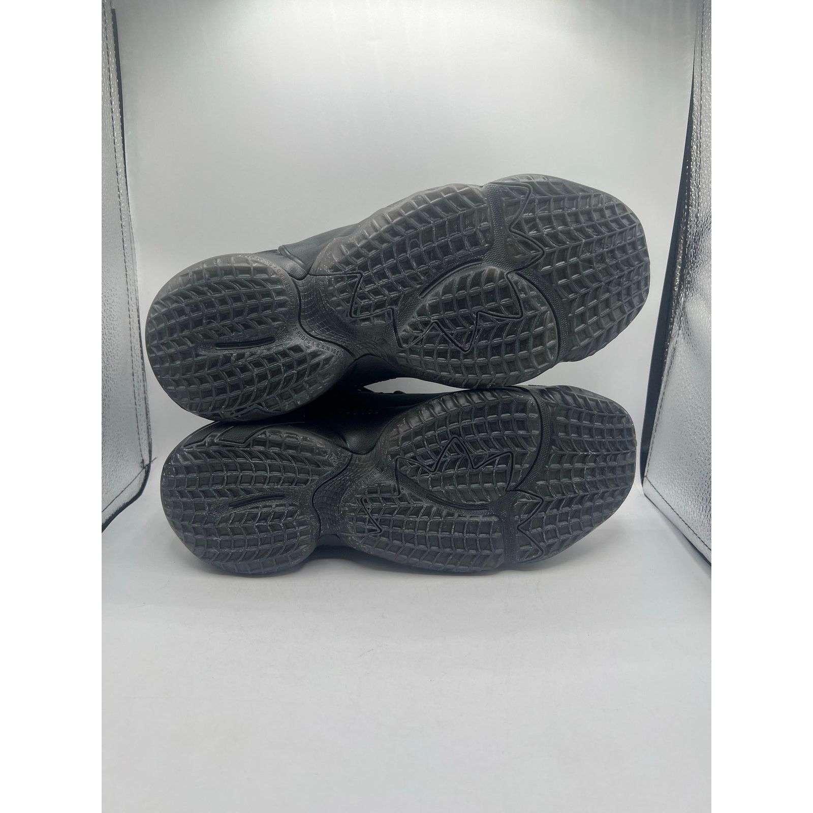 Adidas Pharrell X Adidas D.O.N. Issue #2 “Triple Black” size 8 men Size US 8 / EU 41 - 5 Thumbnail