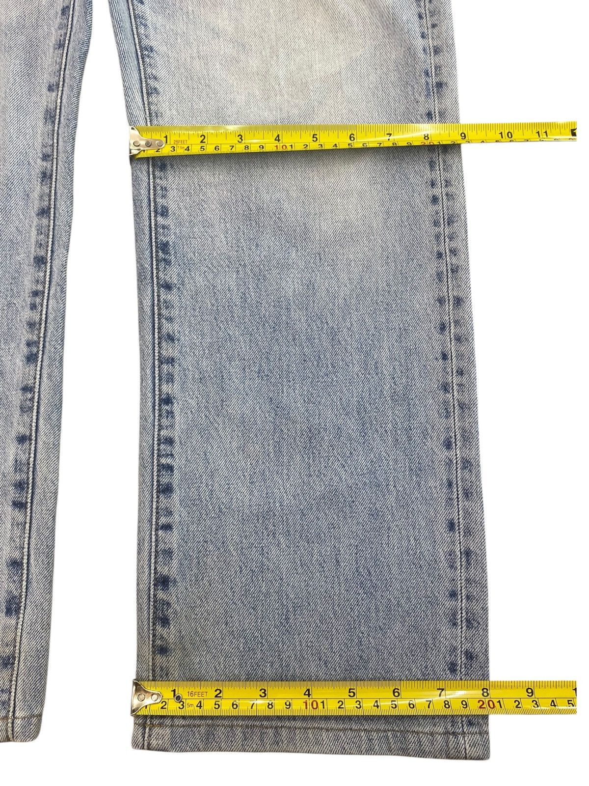Uniqlo Uniqlo Acid Blue Wash Style Loose Jeans Size US 33 - 7 Thumbnail