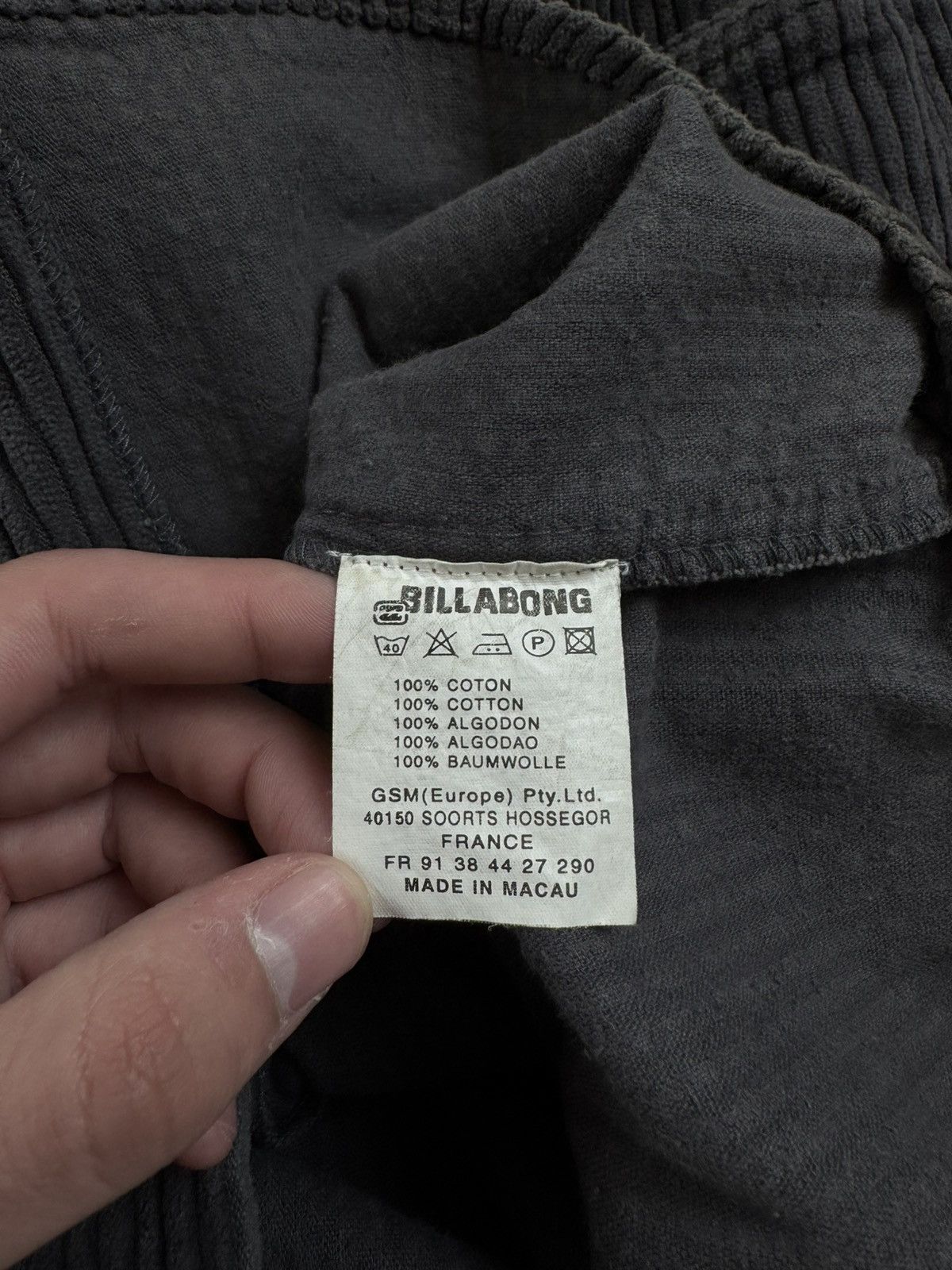 Billabong Billabong Corduroy Velvet Velour Overshirt Button Pullover Size US S / EU 44-46 / 1 - 13 Thumbnail