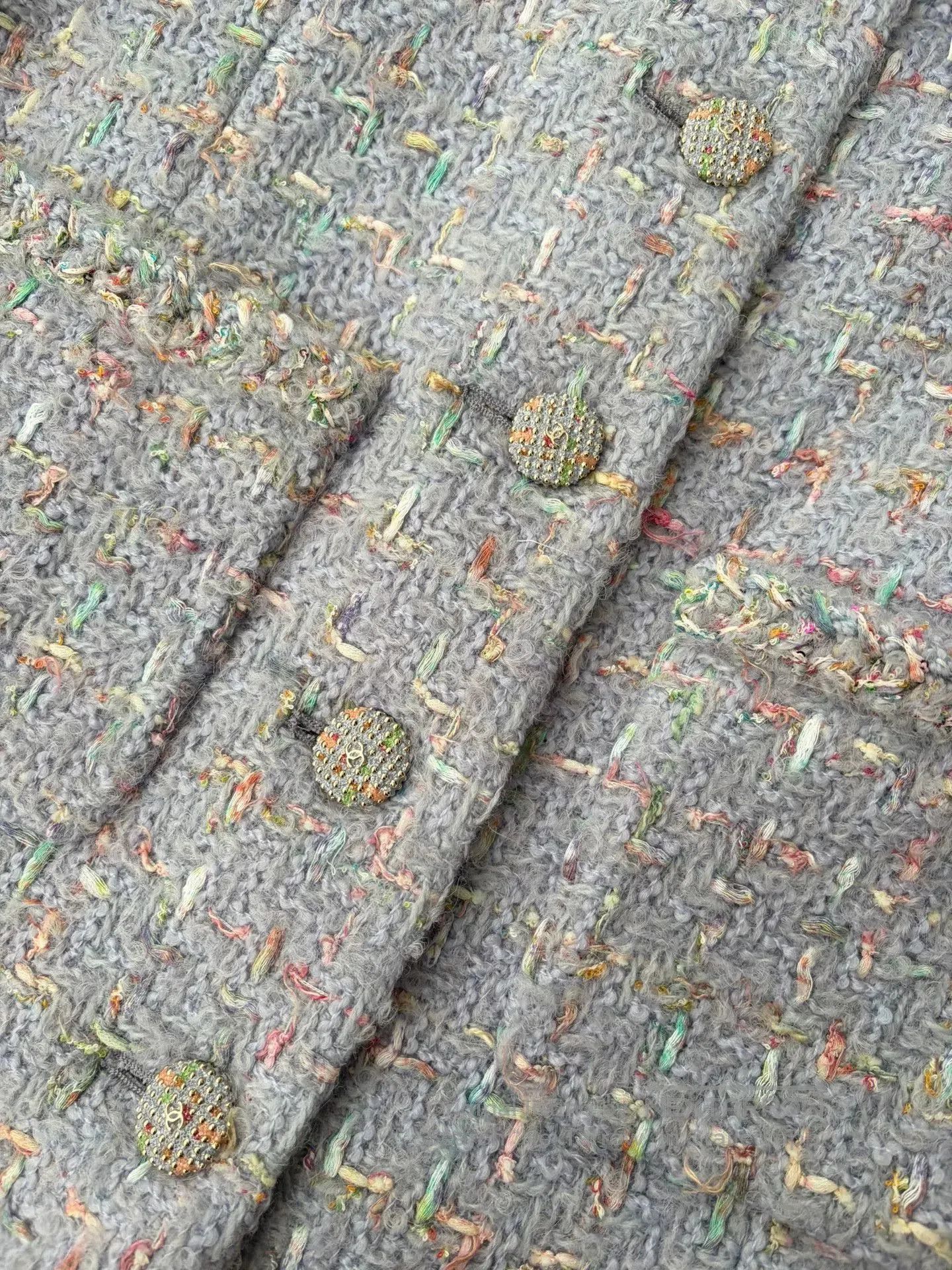 Chanel Chanel Purple Tweed Jacket with Four Pockets. Size US M / EU 48-50 / 2 - 3 Thumbnail