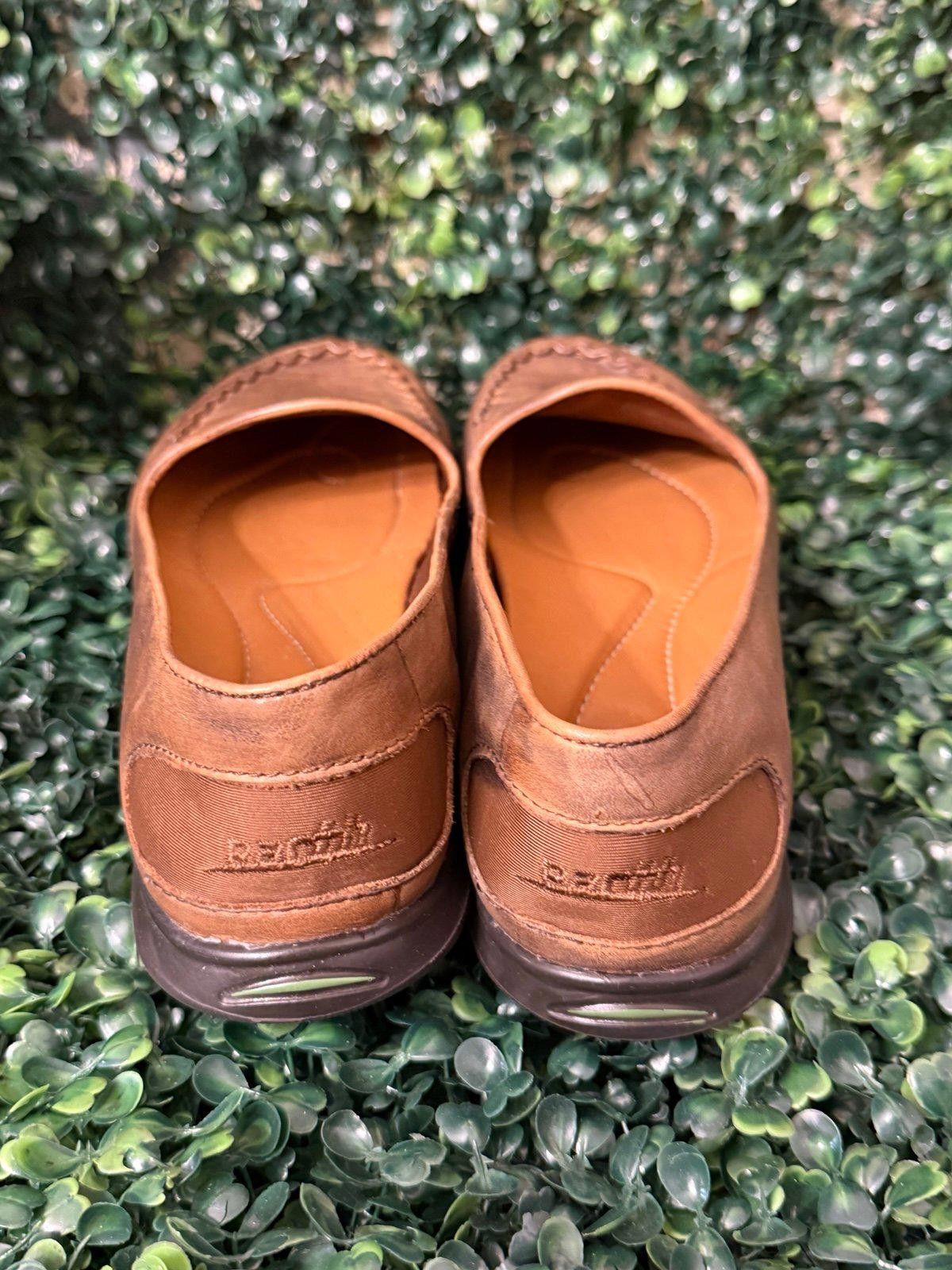 Designer Kalso Earth Shoes Flats Loafers size 7.5 brown leather Size US 7.5 / IT 37.5 - 3 Thumbnail