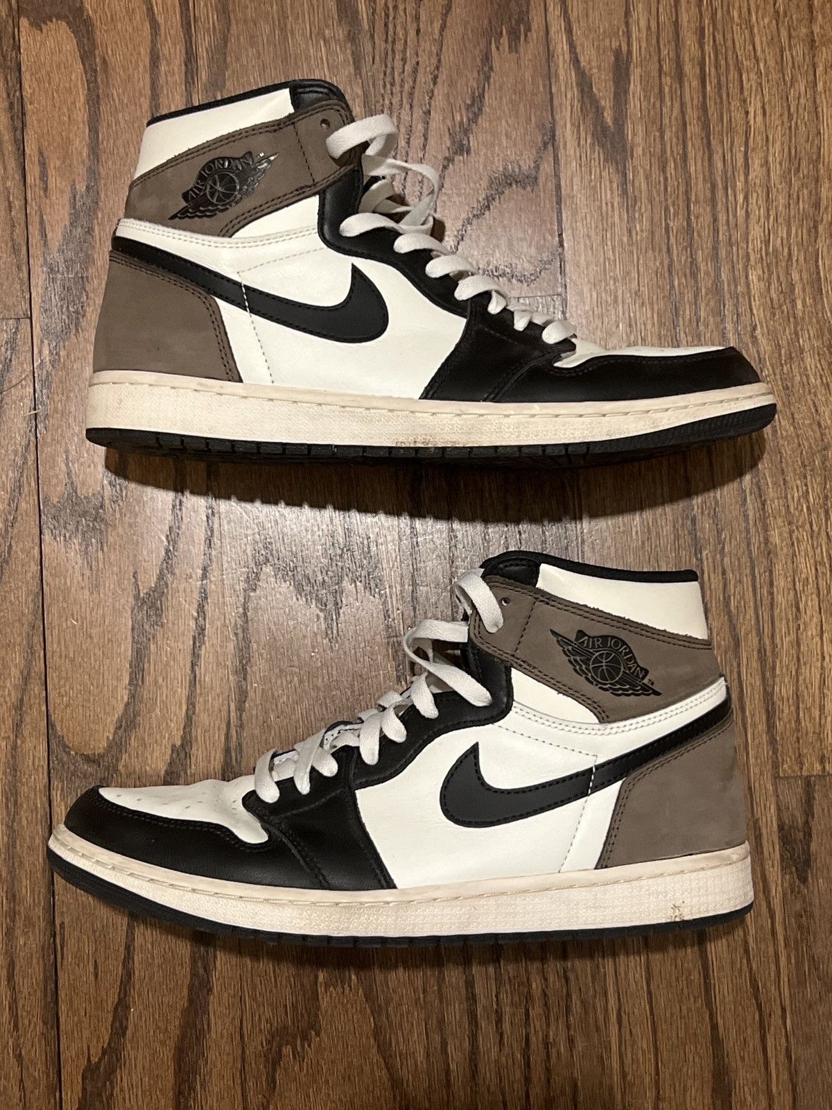 Jordan Brand × Nike × Streetwear Air Jordan 1 Retro High Dark Mocha ...