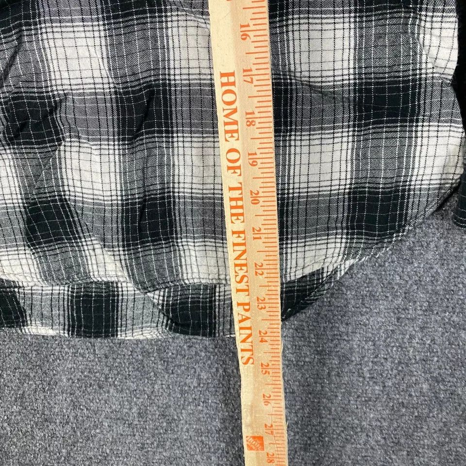 Other Universal Thread Blouse Women's Medium Flannel Plaid M Size M / US 6-8 / IT 42-44 - 5 Thumbnail