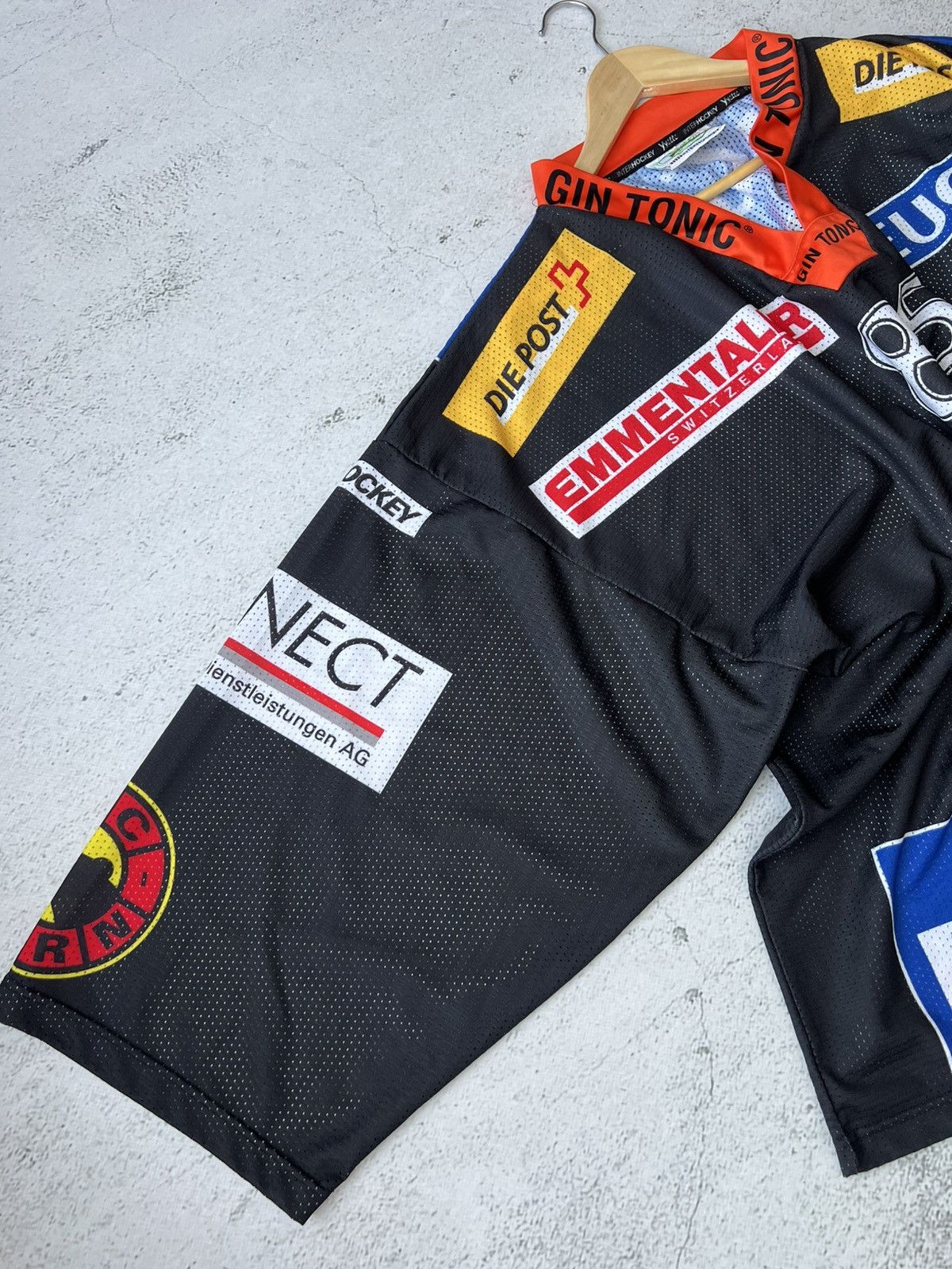NHL Vintage 1980s SC Bern Hockey Jersey #85 – Made in Italy – XL Size US XL / EU 56 / 4 - 11 Thumbnail