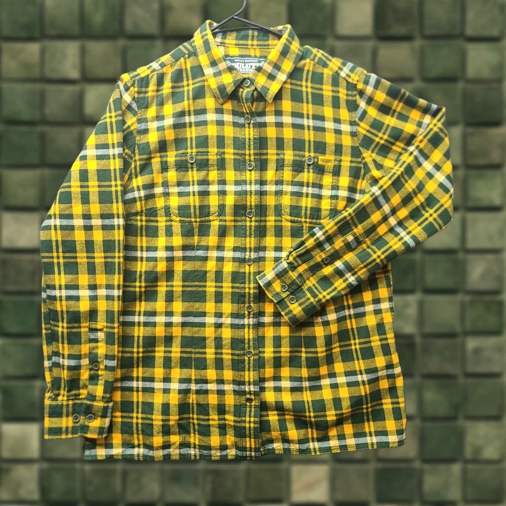 Vintage VINTAGE Duluth Trading Free Swingin Flannel Shirt Womens M Relaxed Fit Green Bay Packers Shirt M Green Plaid Casual Outdoor Sports Mens Size M / US 6-8 / IT 42-44 - 1 Thumbnail