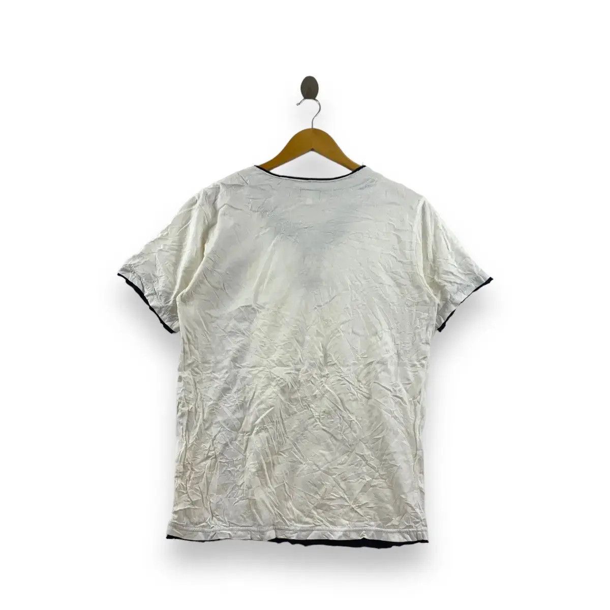 Takeo Kikuchi Vintage TAKEO KIKUCHI JAPAN Floral Embossed Patchwork Tee Size S / US 4 / IT 40 - 2 Thumbnail