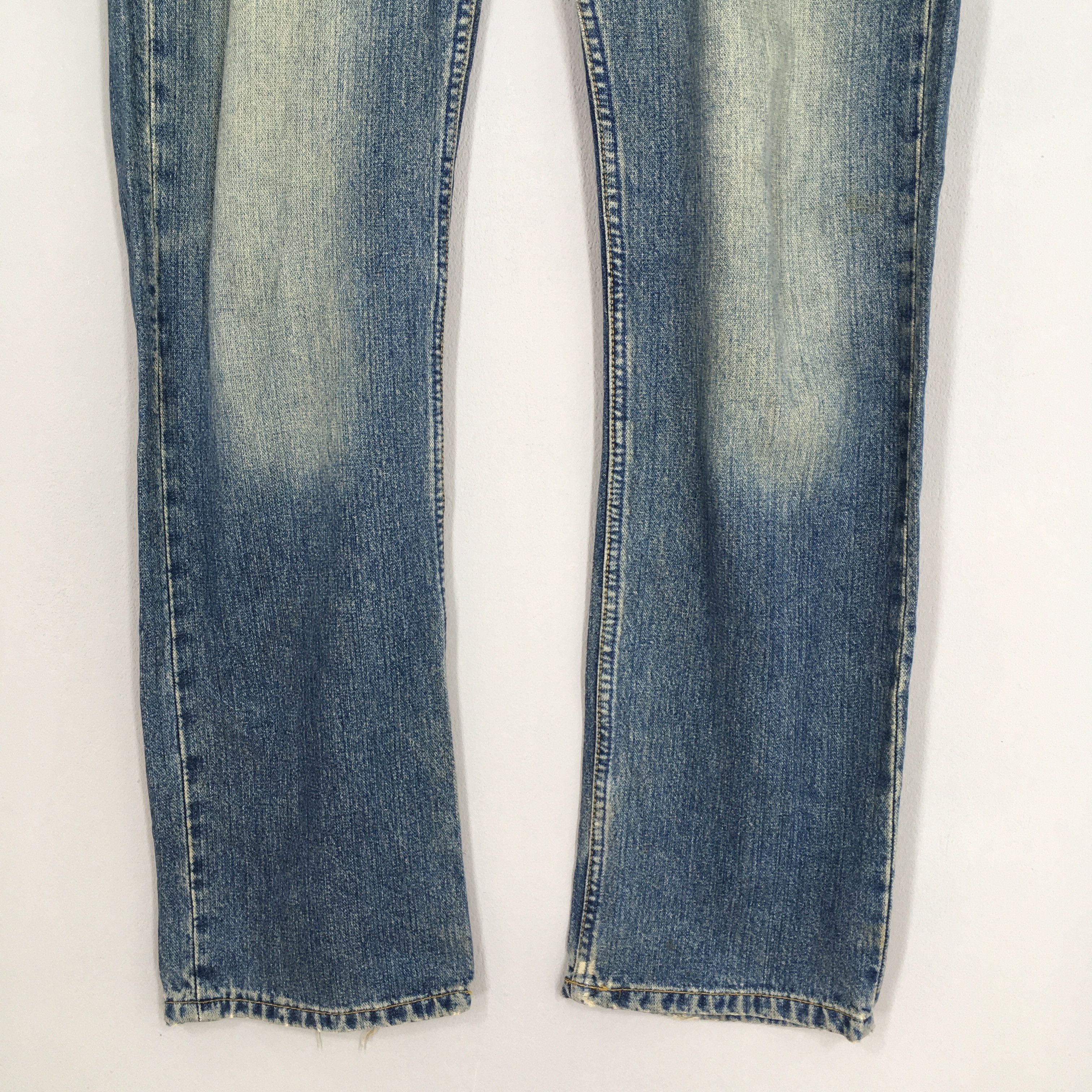 Jean Size 33x33 Vintage Y2K Levi's 501 Faded Blue Jeans Size US 33 - 4 Thumbnail