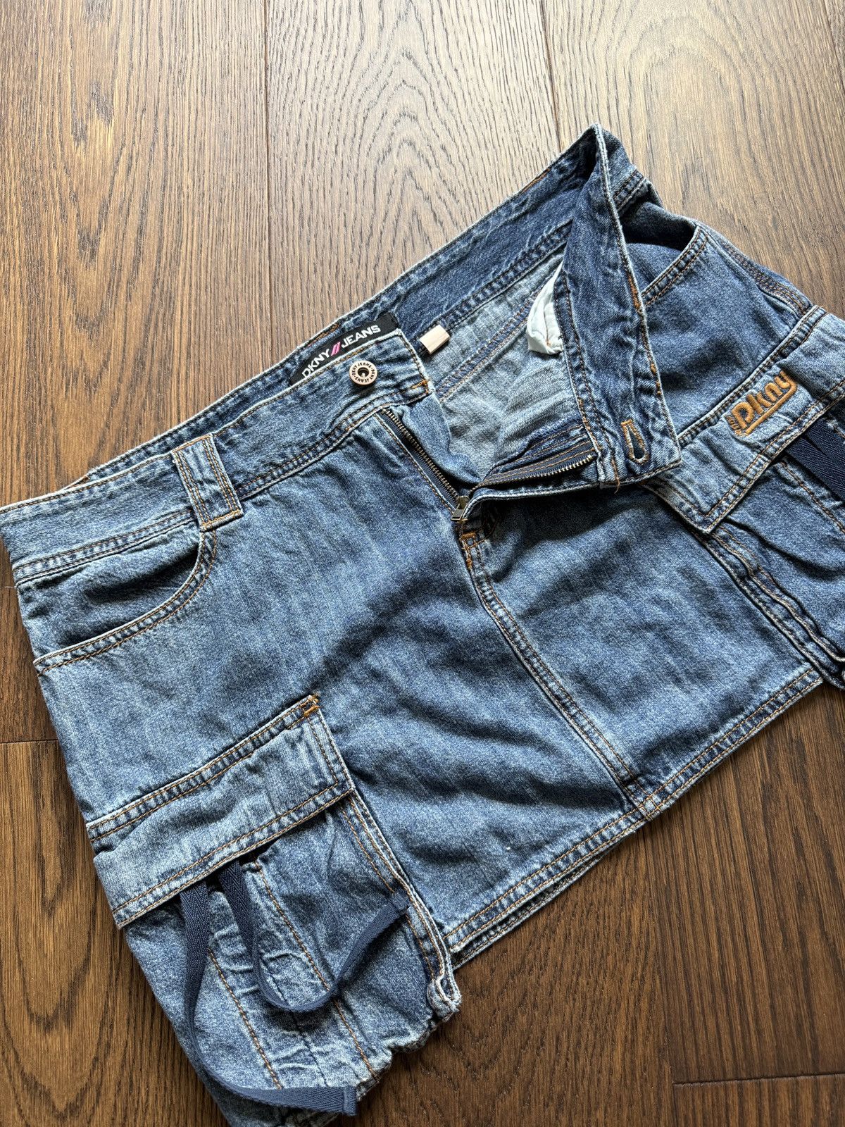 DKNY Vintage Y2K DKNY Jeans Cargo Mini Skirt Size 34" / US 12 / IT 48 - 4 Thumbnail