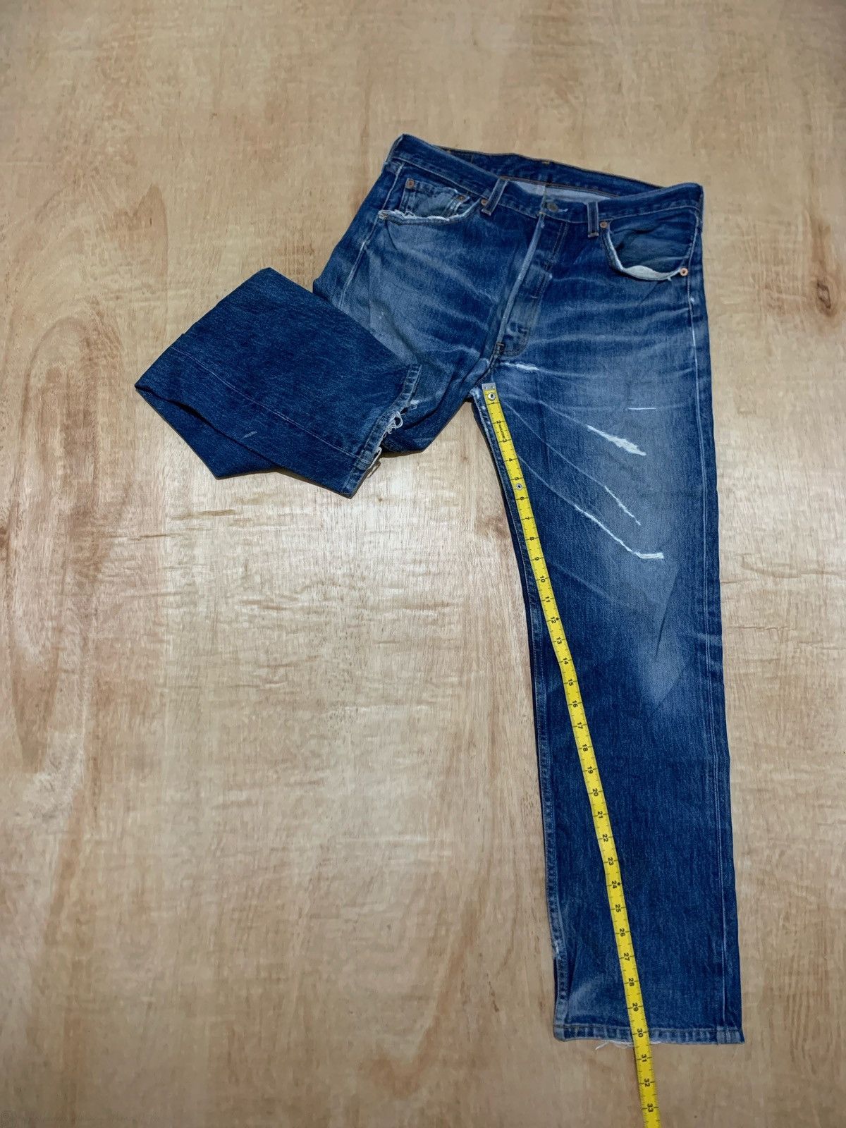 Levi's Vintage Clothing Vintage Levis 501xx Distressed Denim Jeans Size 34x36 Size US 34 / EU 50 - 13 Thumbnail