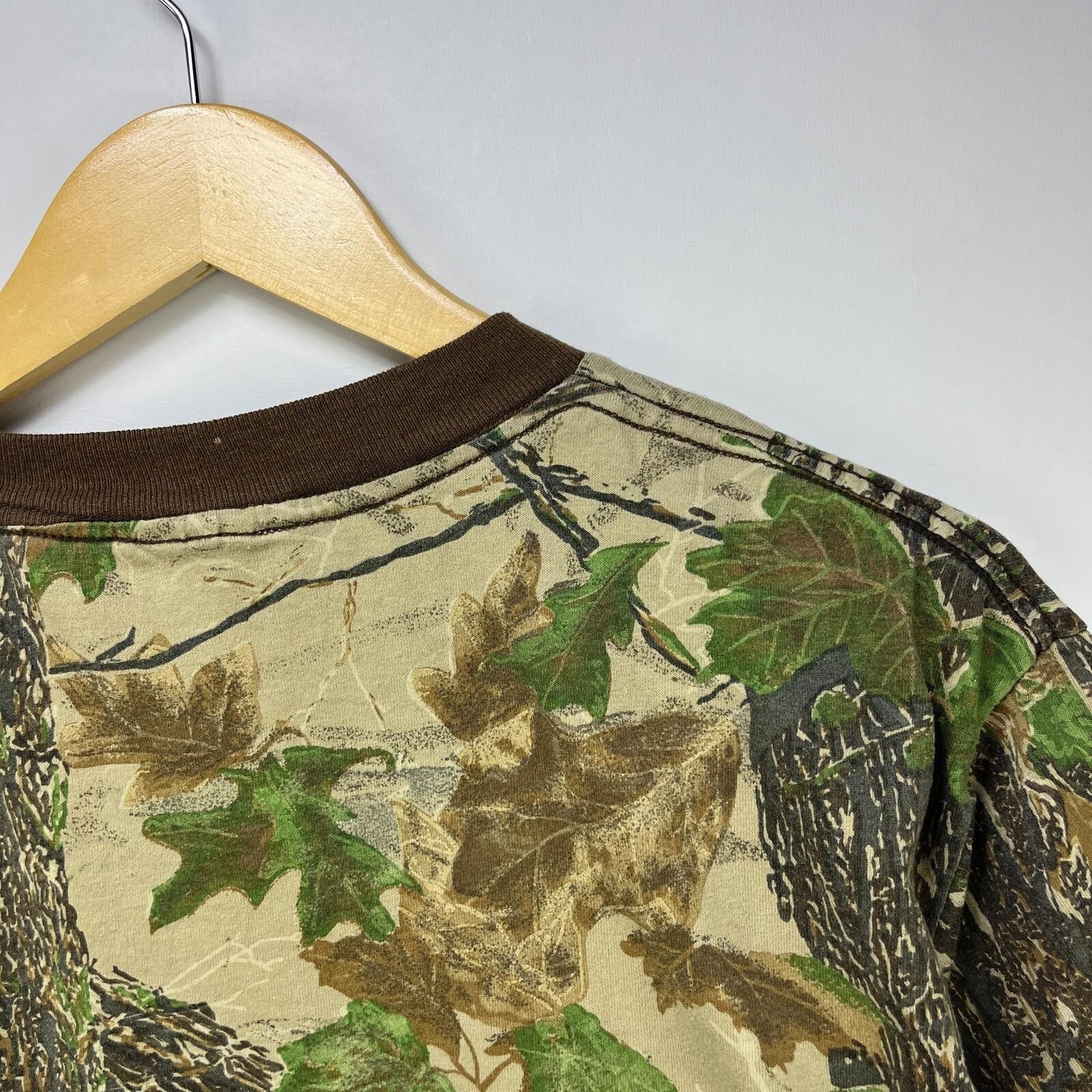 Vintage Vintage 90s Real Tree Camo Single Stitch USA T-Shirt XL Size US XL / EU 56 / 4 - 11 Thumbnail