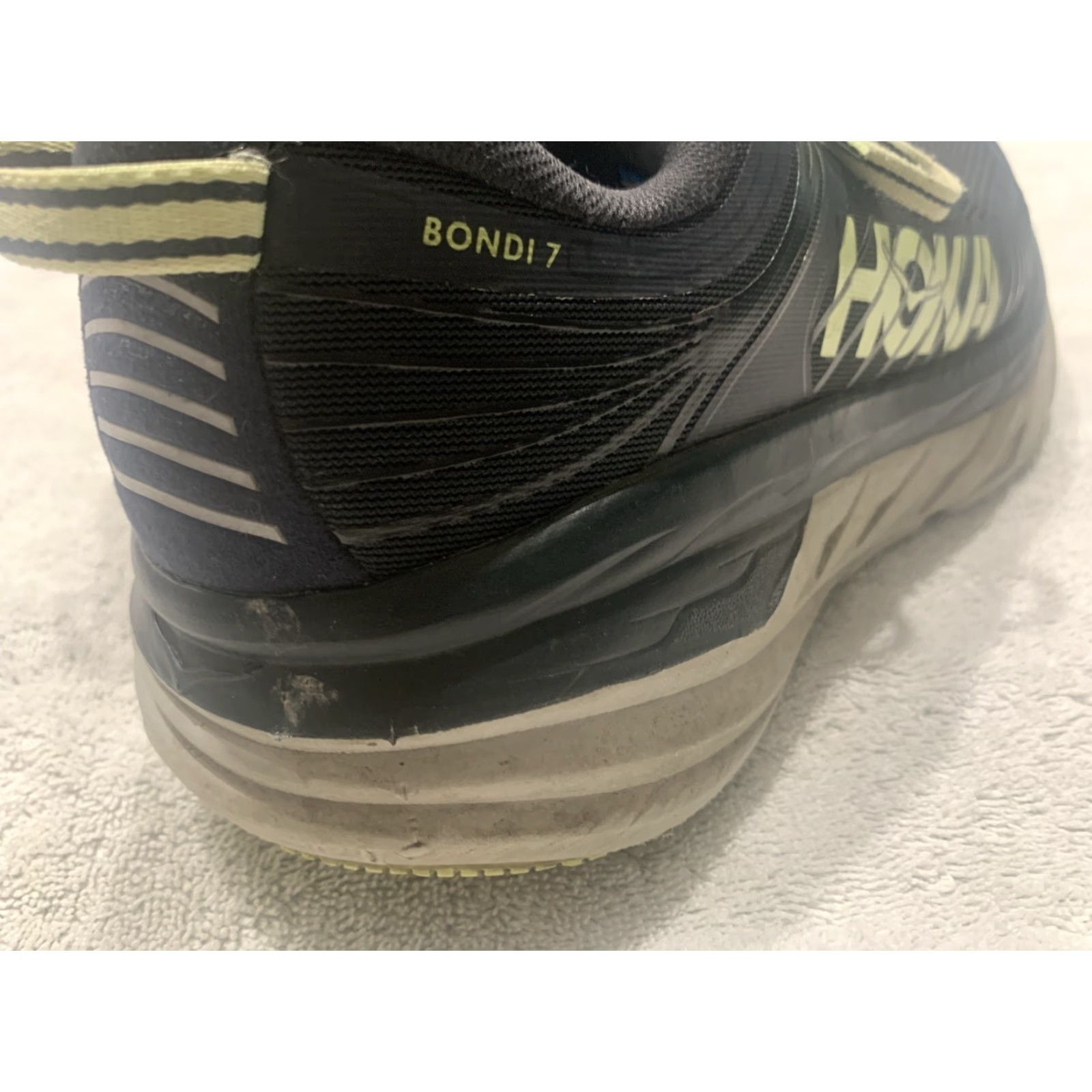 Vintage Hoka One One Men's Bondi 7 Running Shoes, Athletic Sneaker, Size 10.5 US, Black/Green, Low Top, Walking & Jogging Size US 11 / EU 44 - 7 Thumbnail