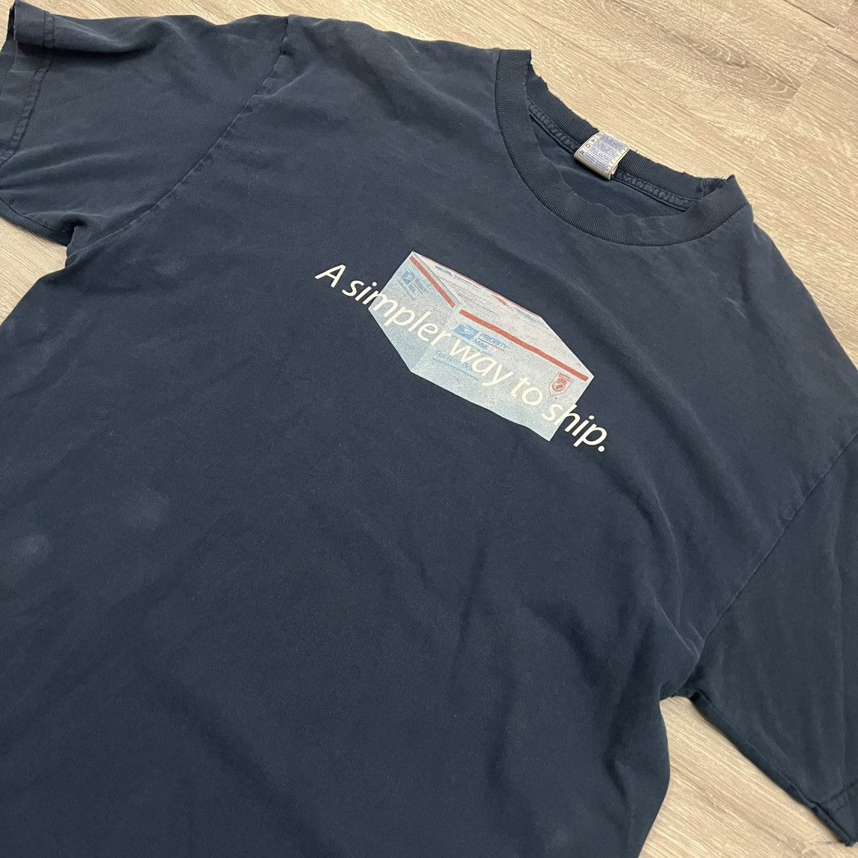 Vintage Vintage USPS A Simpler Way To Ship Tee Size US L / EU 52-54 / 3 - 16 Thumbnail