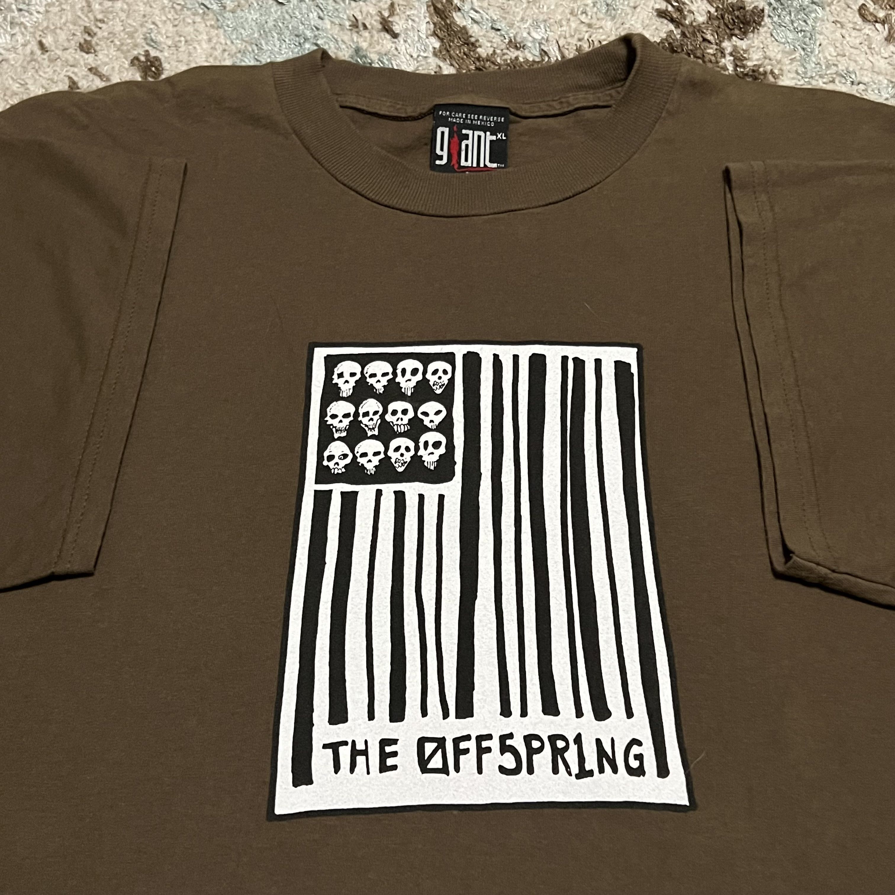 Band Tees × Giant × Vintage Vintage The Offspring Skulls Barcode Shirt Size XL Giant 90s Size US XL / EU 56 / 4 - 1 Thumbnail