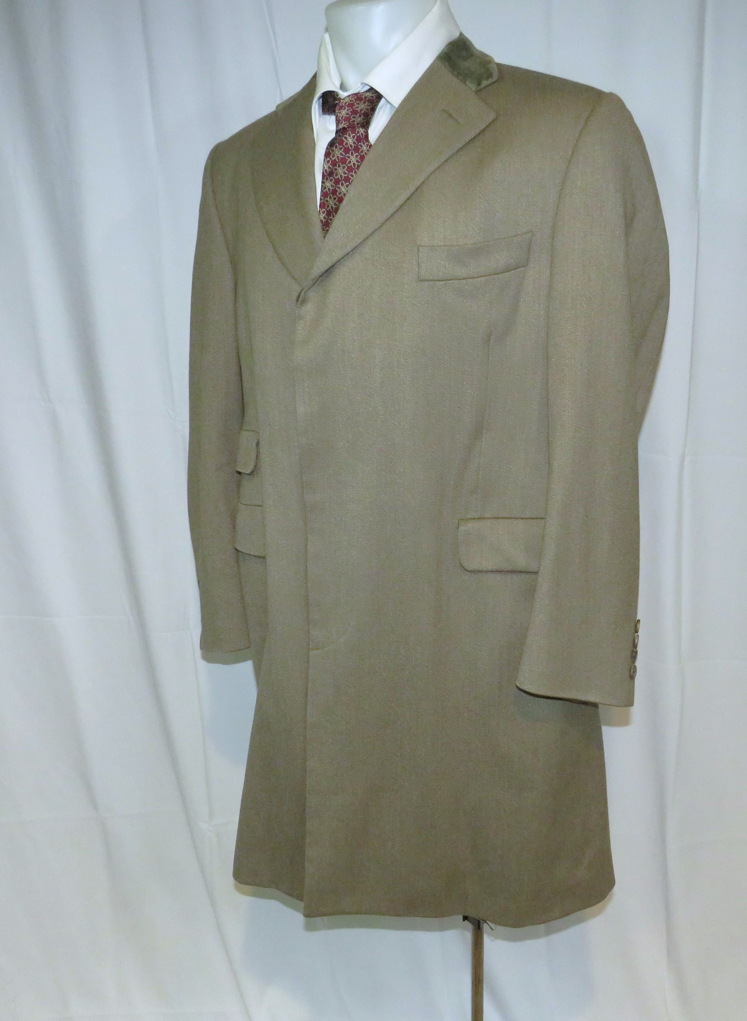 Paul Stuart Taupe Gabardine Velvet Collar Chesterfield 40S Size US M / EU 48-50 / 2 - 6 Thumbnail