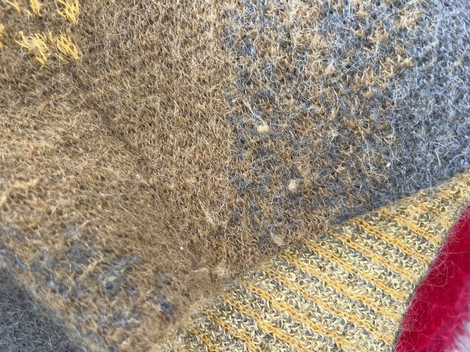 ERL ERL yellow khaki gradient fluffy knit sweater Size US L / EU 52-54 / 3 - 7 Thumbnail