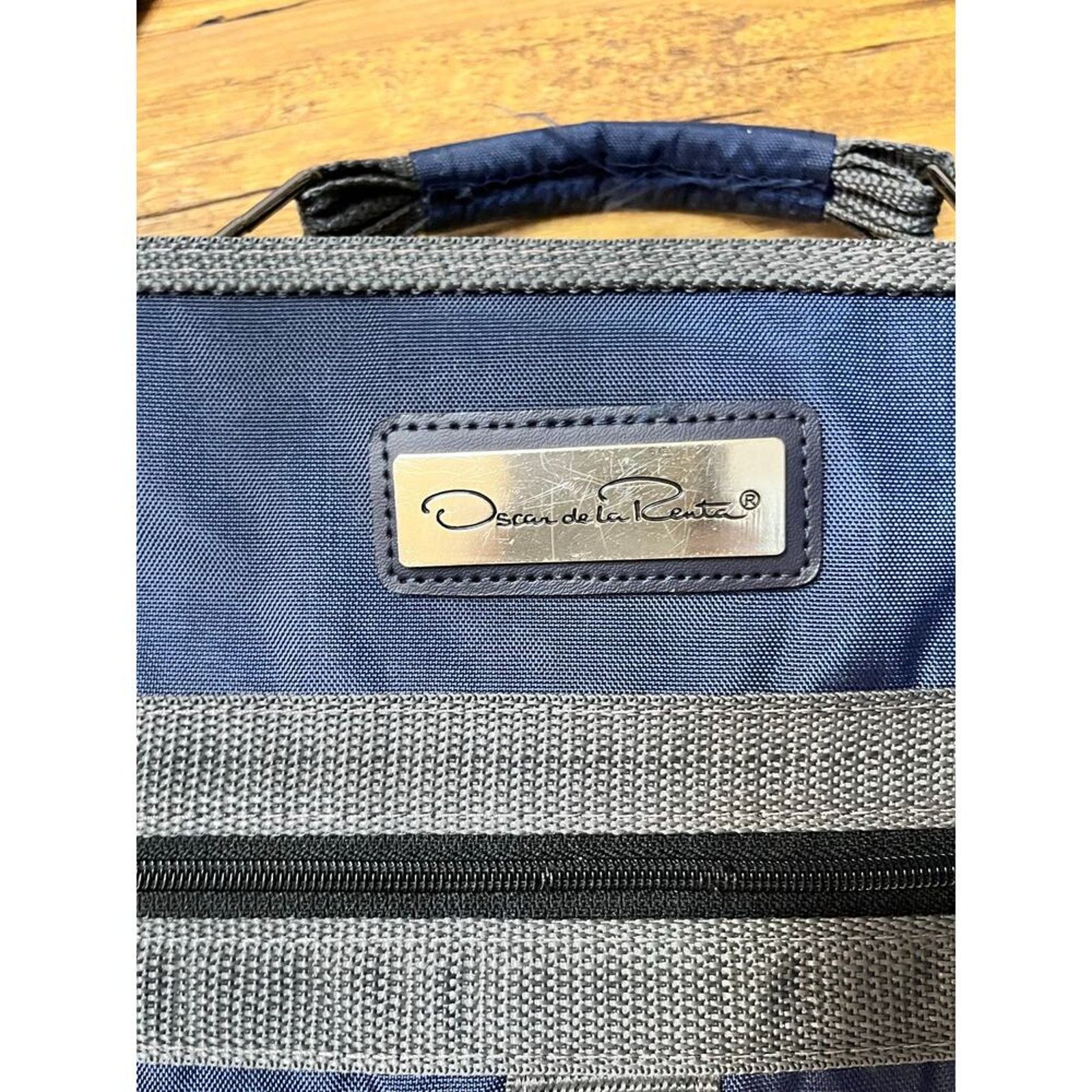 Oscar De La Renta Vintage Oscar De La Renta Travel Garment BagCarry On Luggage Size ONE SIZE - 4 Thumbnail