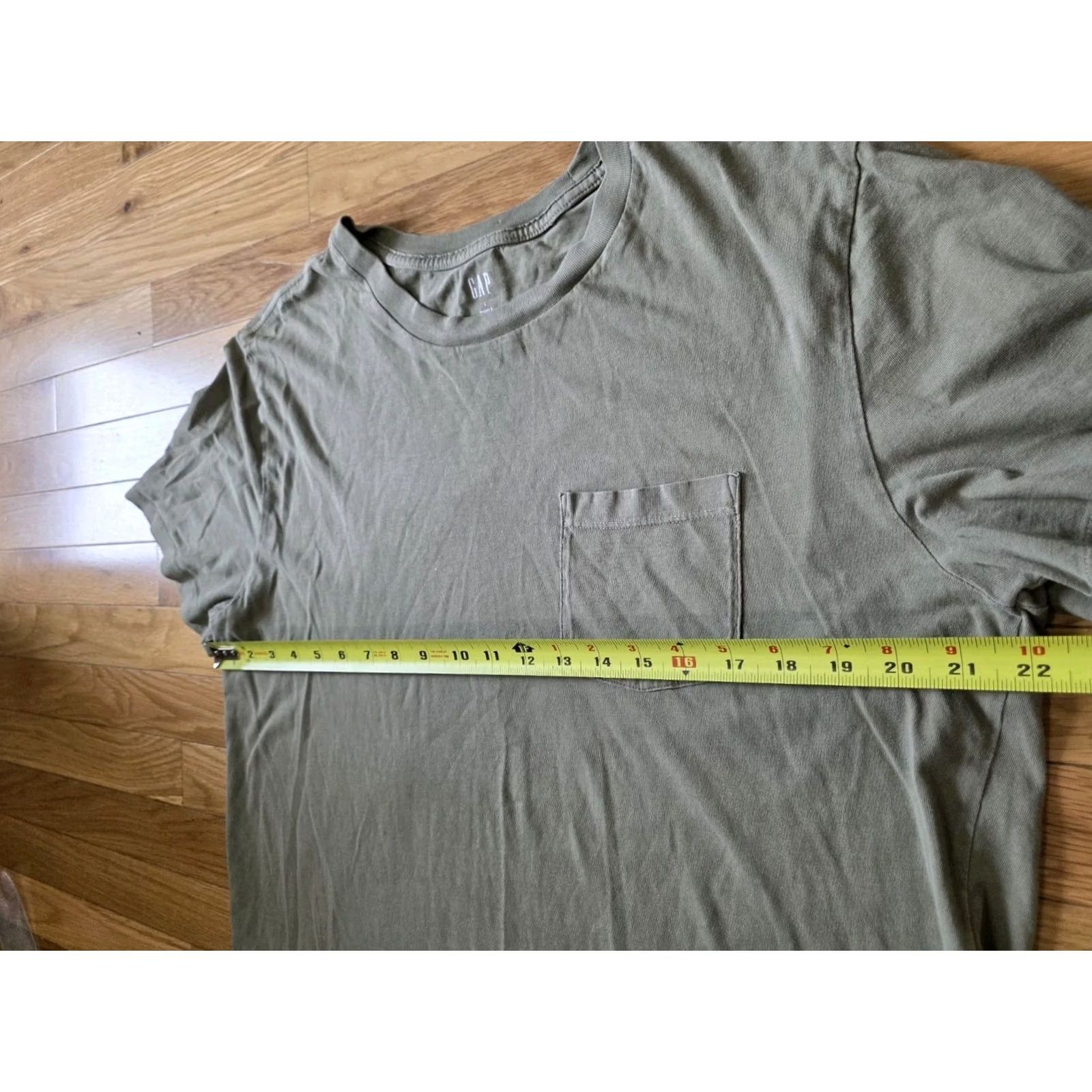 Gap Gap Pocket T-Shirt Green Mens Large Crew Neck Short Sleeve Shirt Size US L / EU 52-54 / 3 - 7 Thumbnail