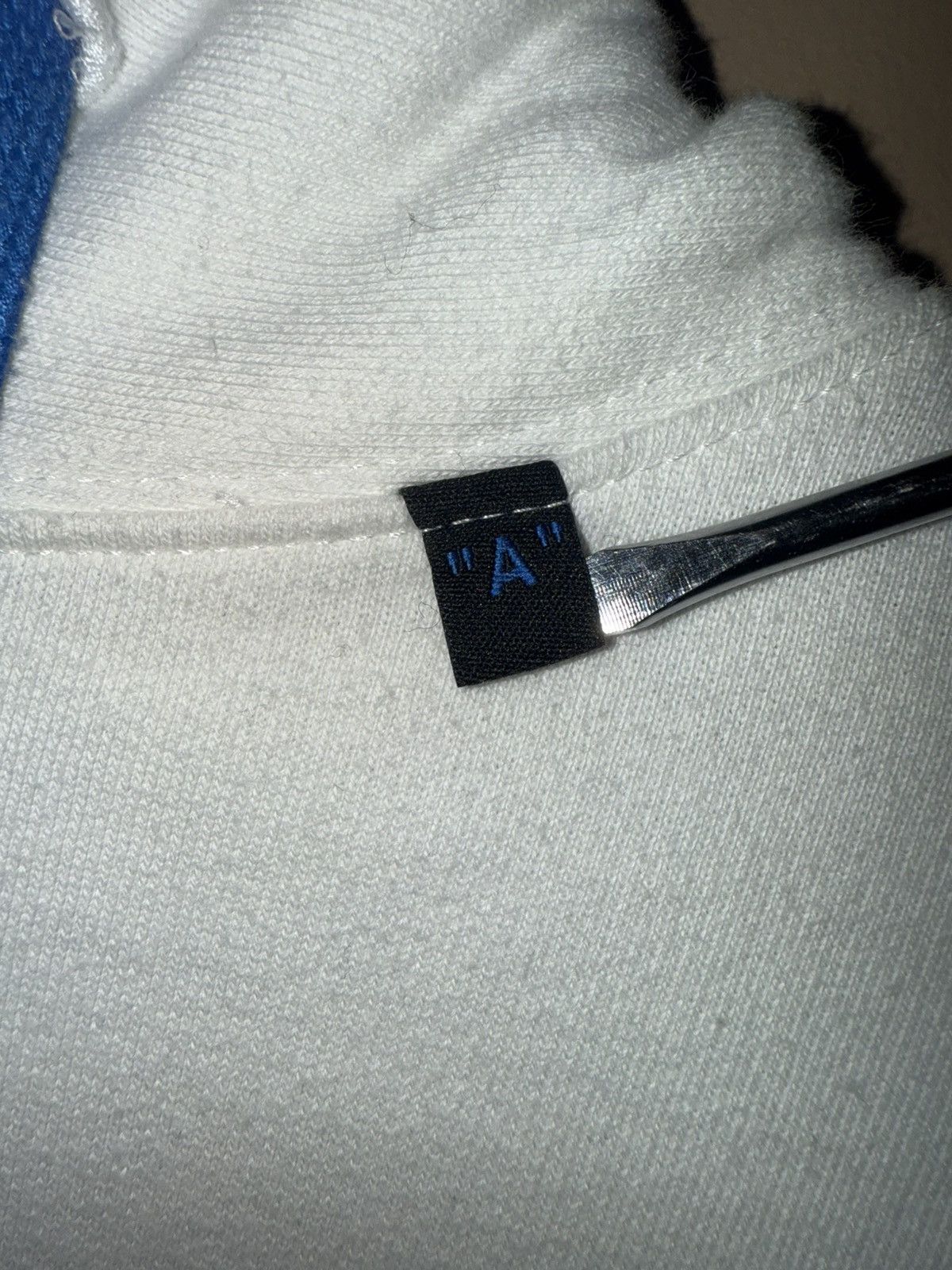 Off-White Size S - Off-White Acrylic Arrows Hoodie - White Size US S / EU 44-46 / 1 - 3 Thumbnail