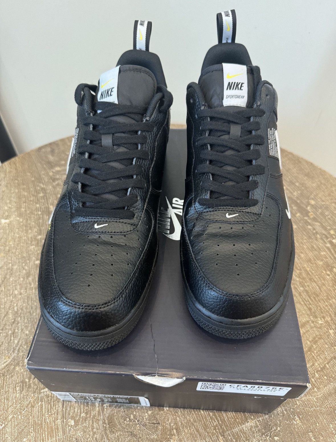 Nike Air Force 01 ‘07 LV8 Utility Size US 13 / EU 46 - 2 Thumbnail
