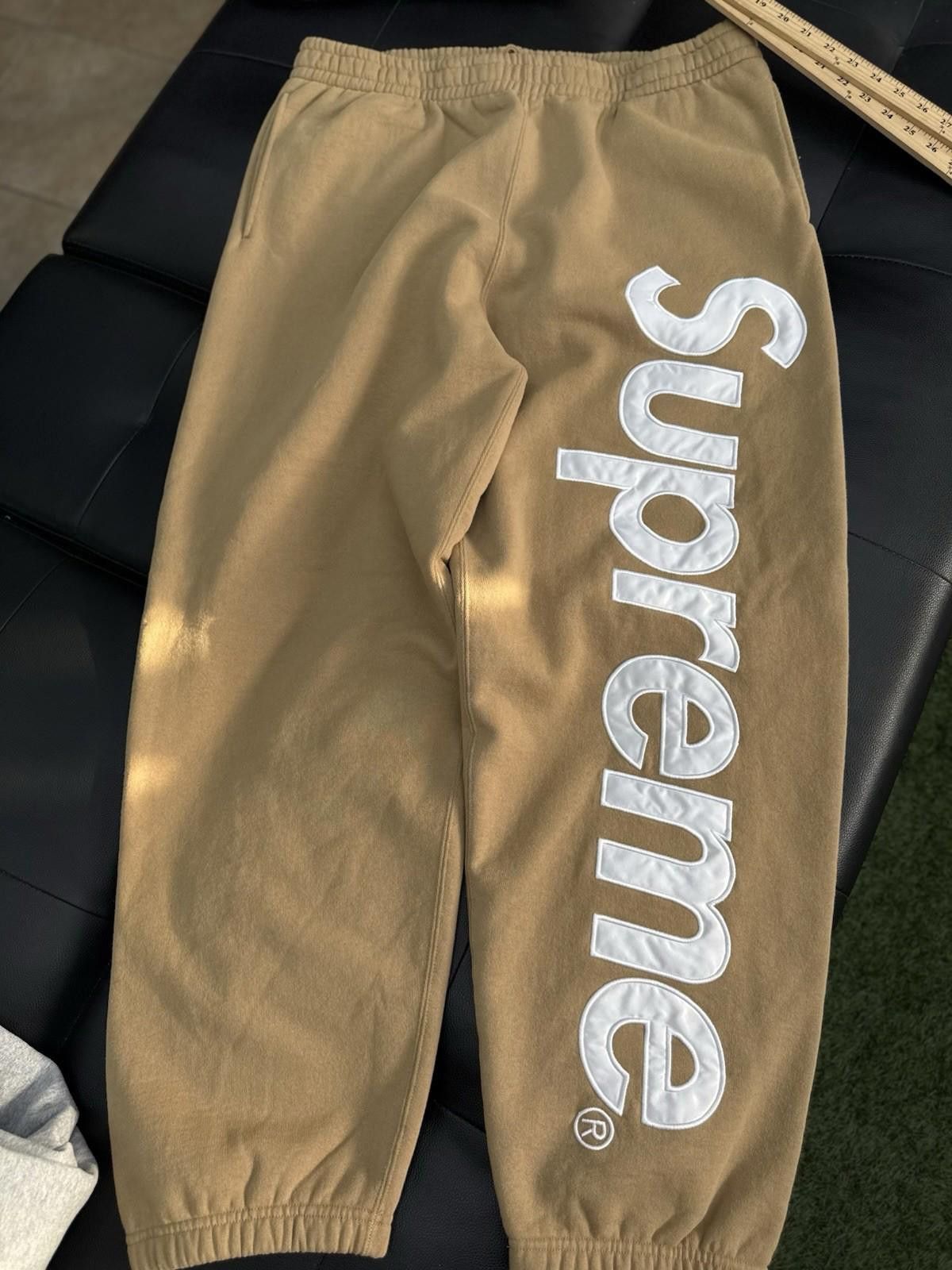 Supreme Supreme Satin Appliqué Sweatpants FW25 Brand New Size XL Tan Size US 36 / EU 52 - 4 Thumbnail
