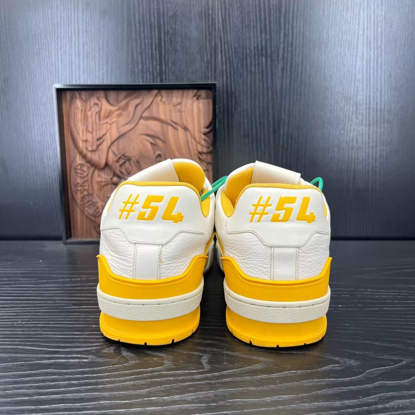 Louis Vuitton LV Trainer White & Yellow 7 / 41 Near New Size US 8 / EU 41 - 3 Thumbnail