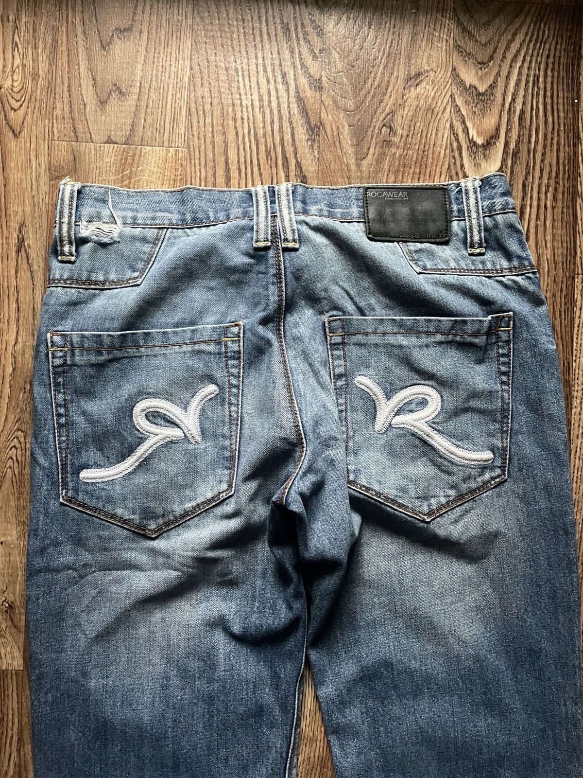 Rocawear Vintage washed ripped Rocawear jeans denim rap y2k swag 00s Size US 33 - 3 Thumbnail