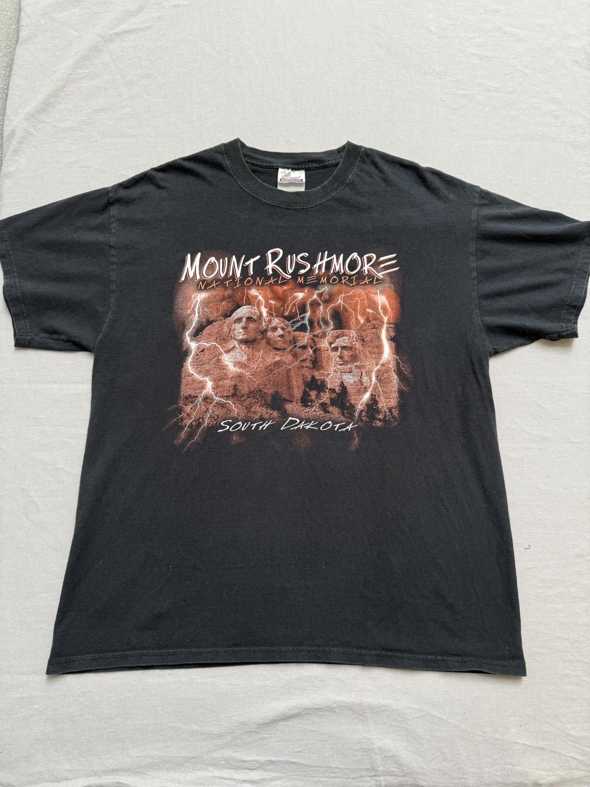 Hanes Y2K Mount Rushmore T-shirt Lightning Bolt Storm Tee - L Size US L / EU 52-54 / 3 - 1 Thumbnail
