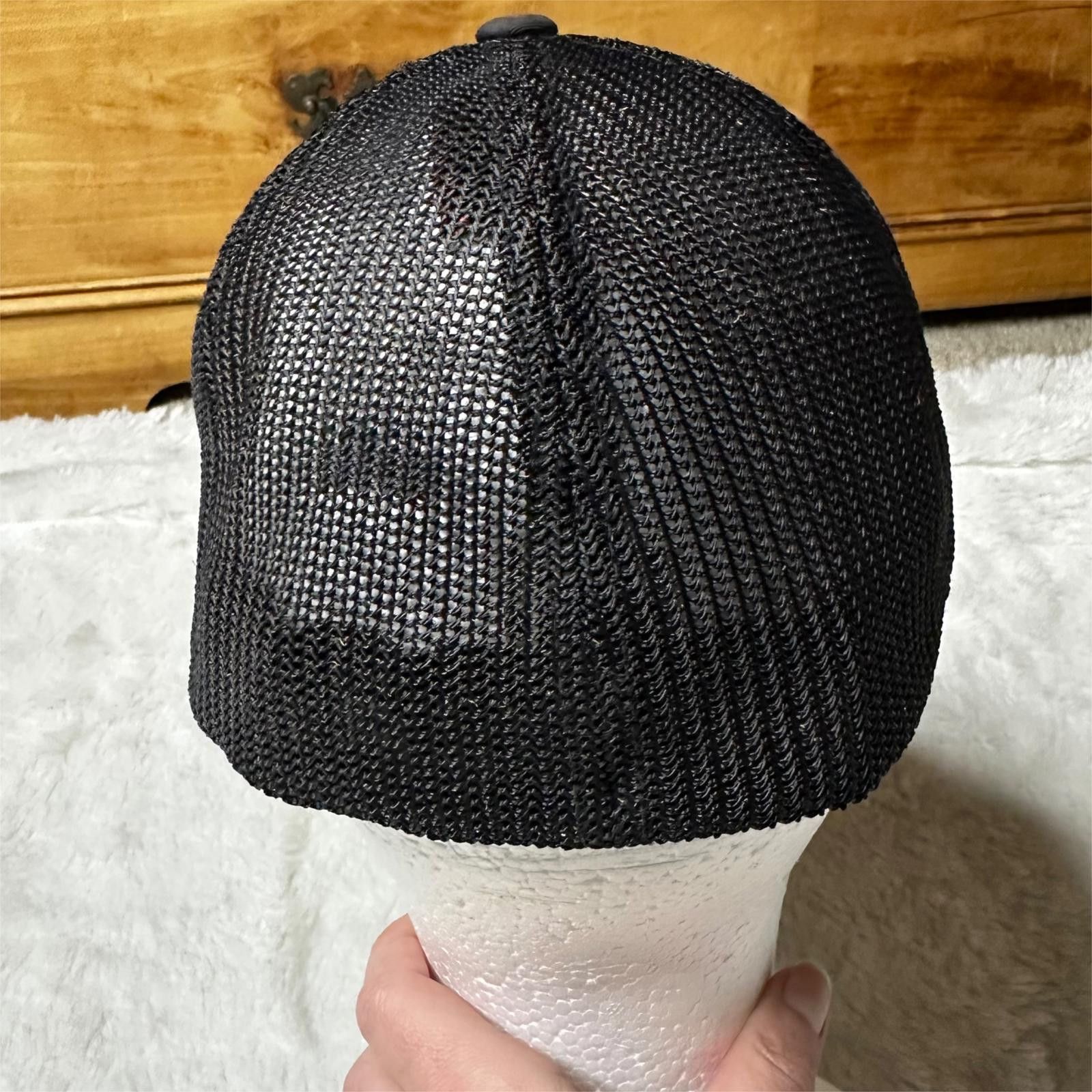 TravisMathew Travis Mathew Fitted Hat Cap Black Men’s Size S-M Flexfit Size ONE SIZE - 6 Thumbnail