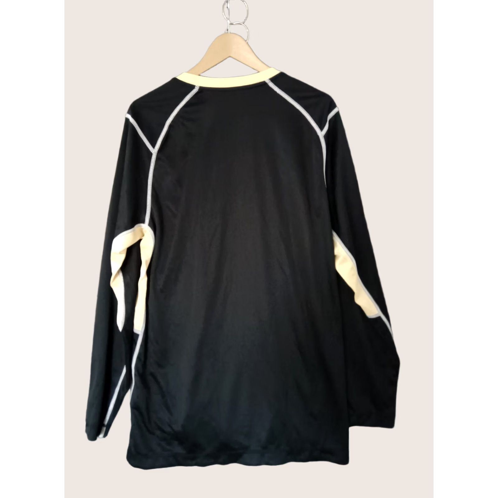 Nike VINTAGE Nike Dri-Fit Shirt Mens Long Sleeve L Black Size US L / EU 52-54 / 3 - 1 Thumbnail