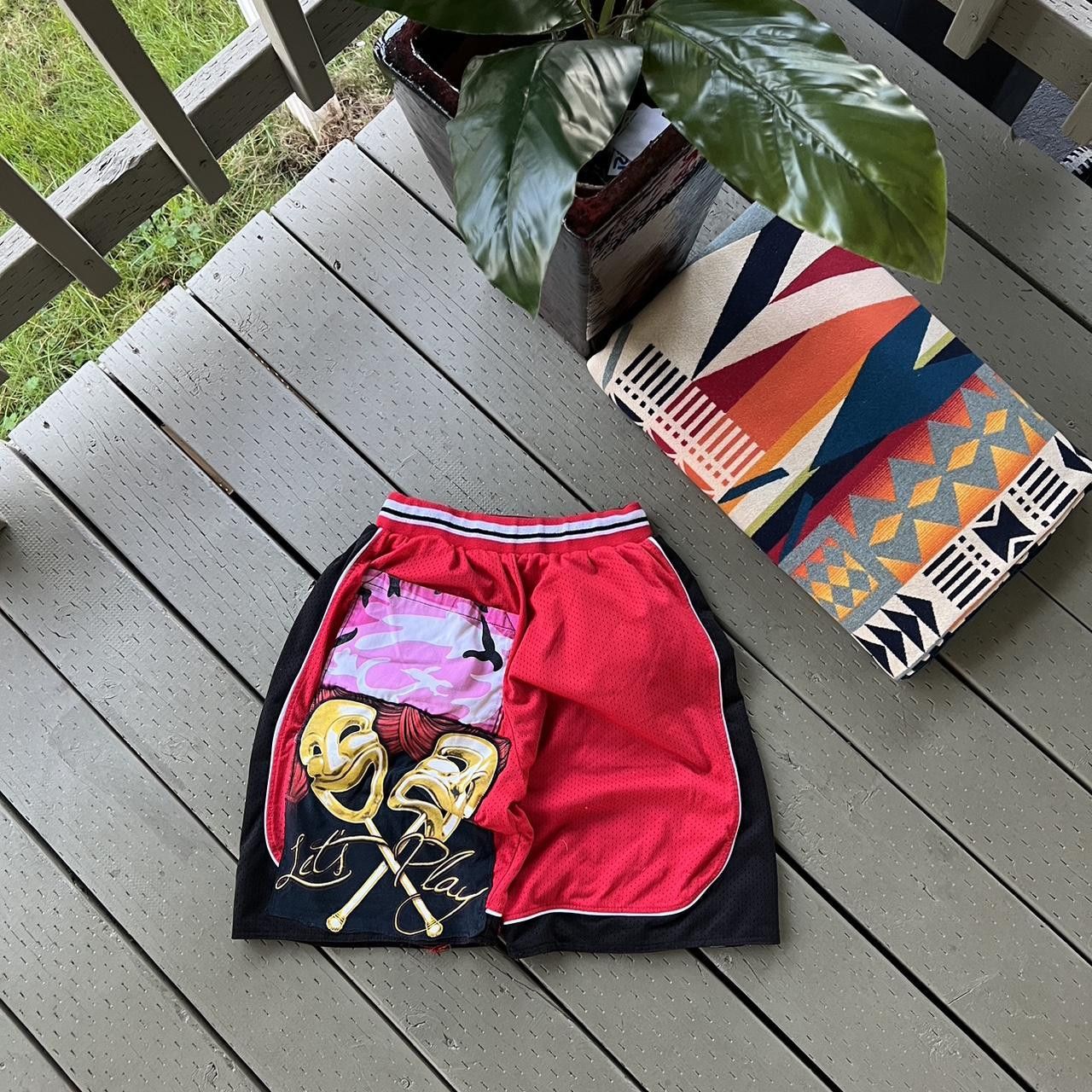NBA × Vintage shorts Size US 26 / EU 42 - 4 Thumbnail