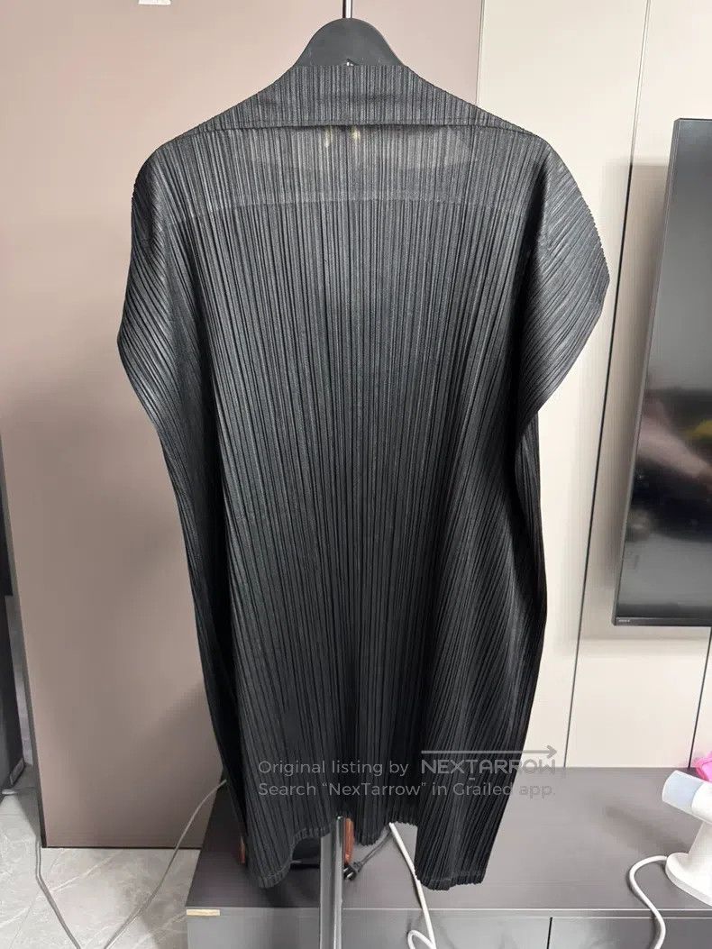 Issey Miyake Issey Miyake Smiley Neck Dress Size L / US 10 / IT 46 - 2 Thumbnail