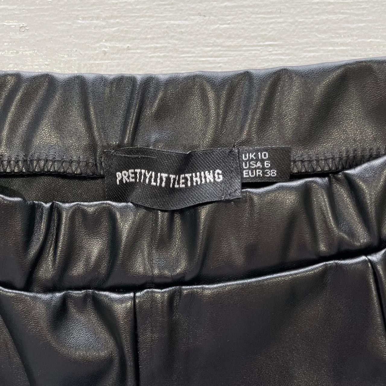 PrettyLittleThing PrettyLittleThing Faux Leather Front Split High Rise Pants Size 28" / US 6 / IT 42 - 7 Thumbnail