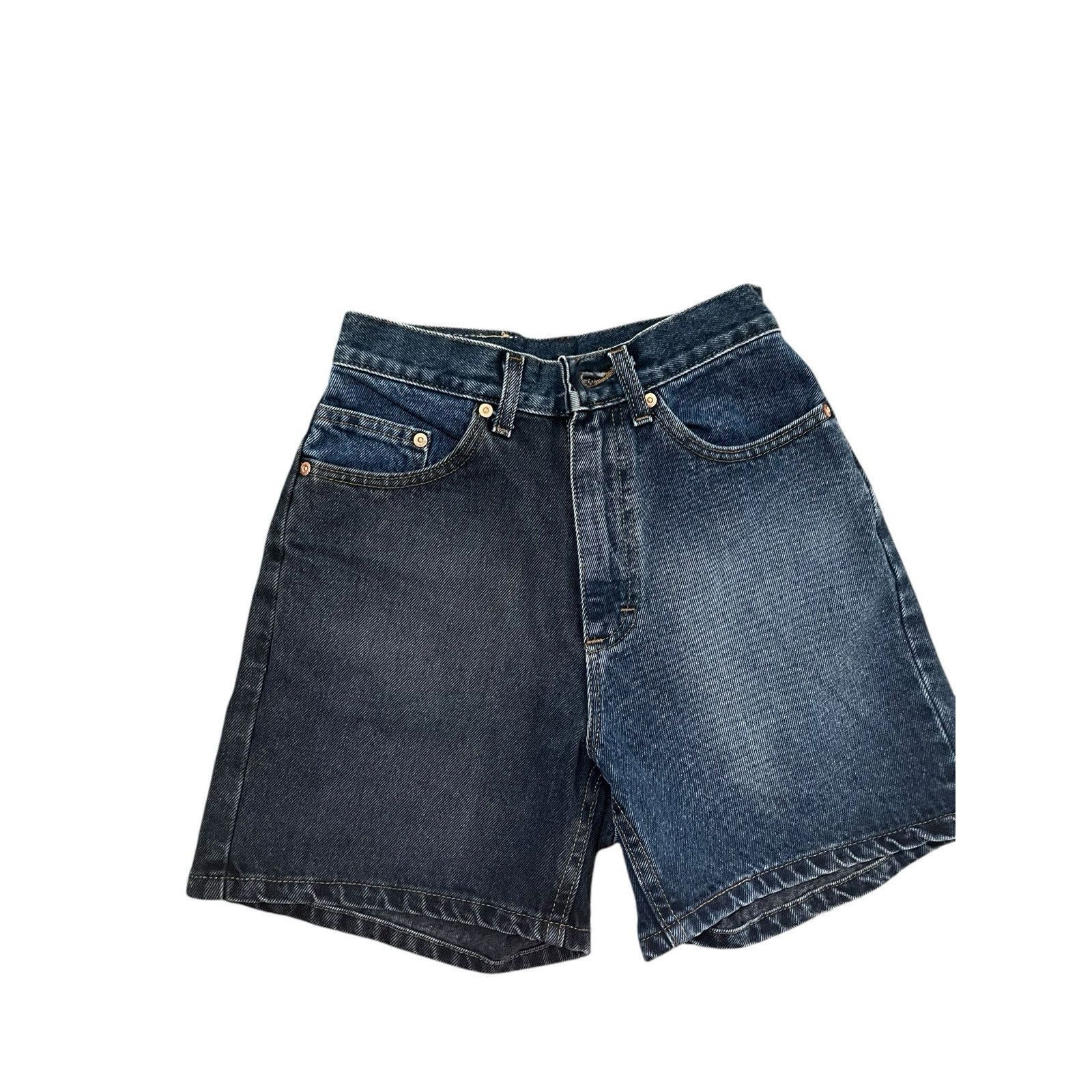 Lee Lee Two Toned Highwaisted Shorts: 5 Size 25" / US 0 / IT 36 - 1 Thumbnail