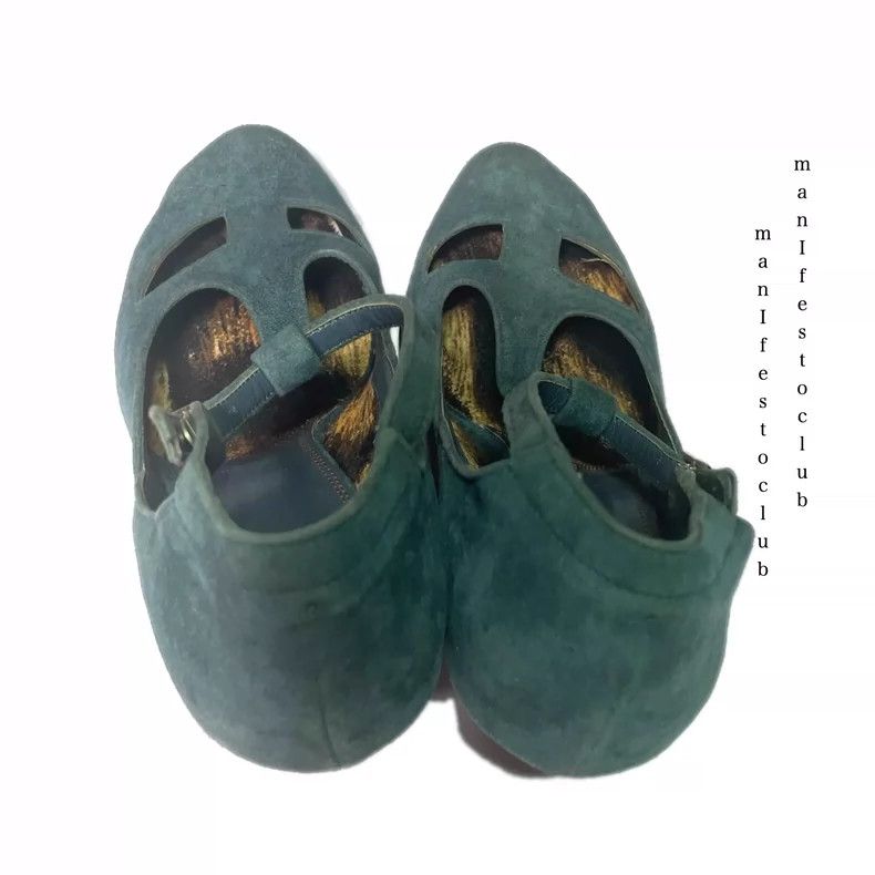 Vivienne Westwood Vivienne Westwood Cat爪 blue velvet high heels Size US 5.5 / IT 35.5 - 3 Thumbnail
