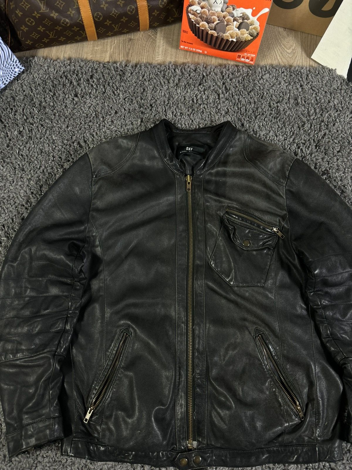 Vintage Vintage Real Leather Asymmetrical Motorcycle Jacket Black Size US L / EU 52-54 / 3 - 5 Thumbnail