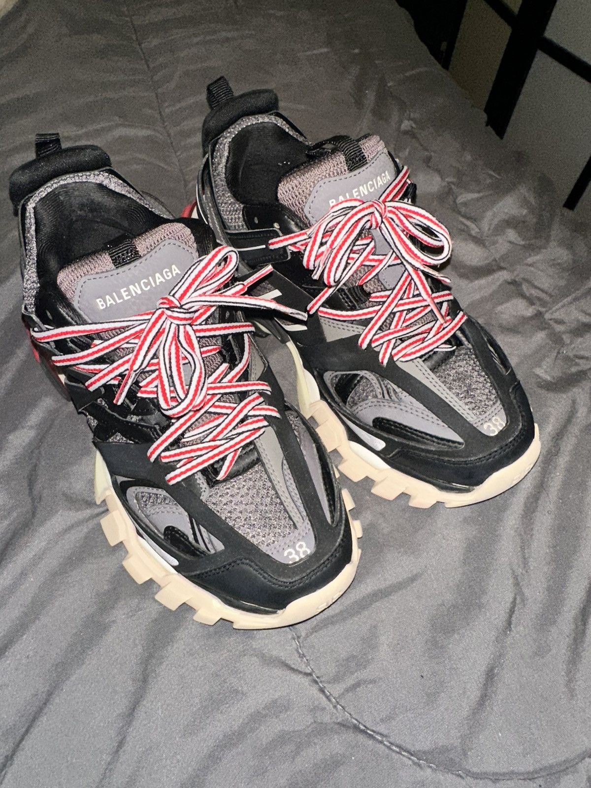 Balenciaga Balenciaga track black and red and grey Size US 8 / EU 41 - 1 Thumbnail