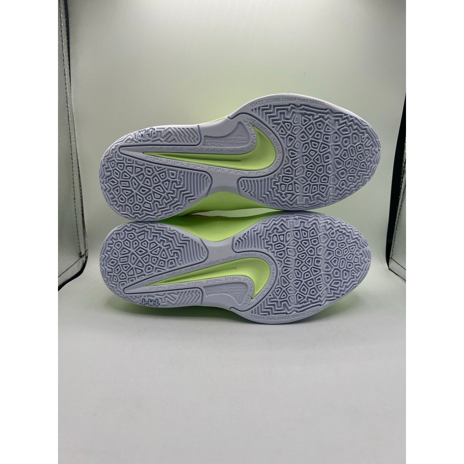 Nike Nike Ja 2 KC GS “Virtuoso” size 7 Y Size US 7 / EU 40 - 5 Thumbnail