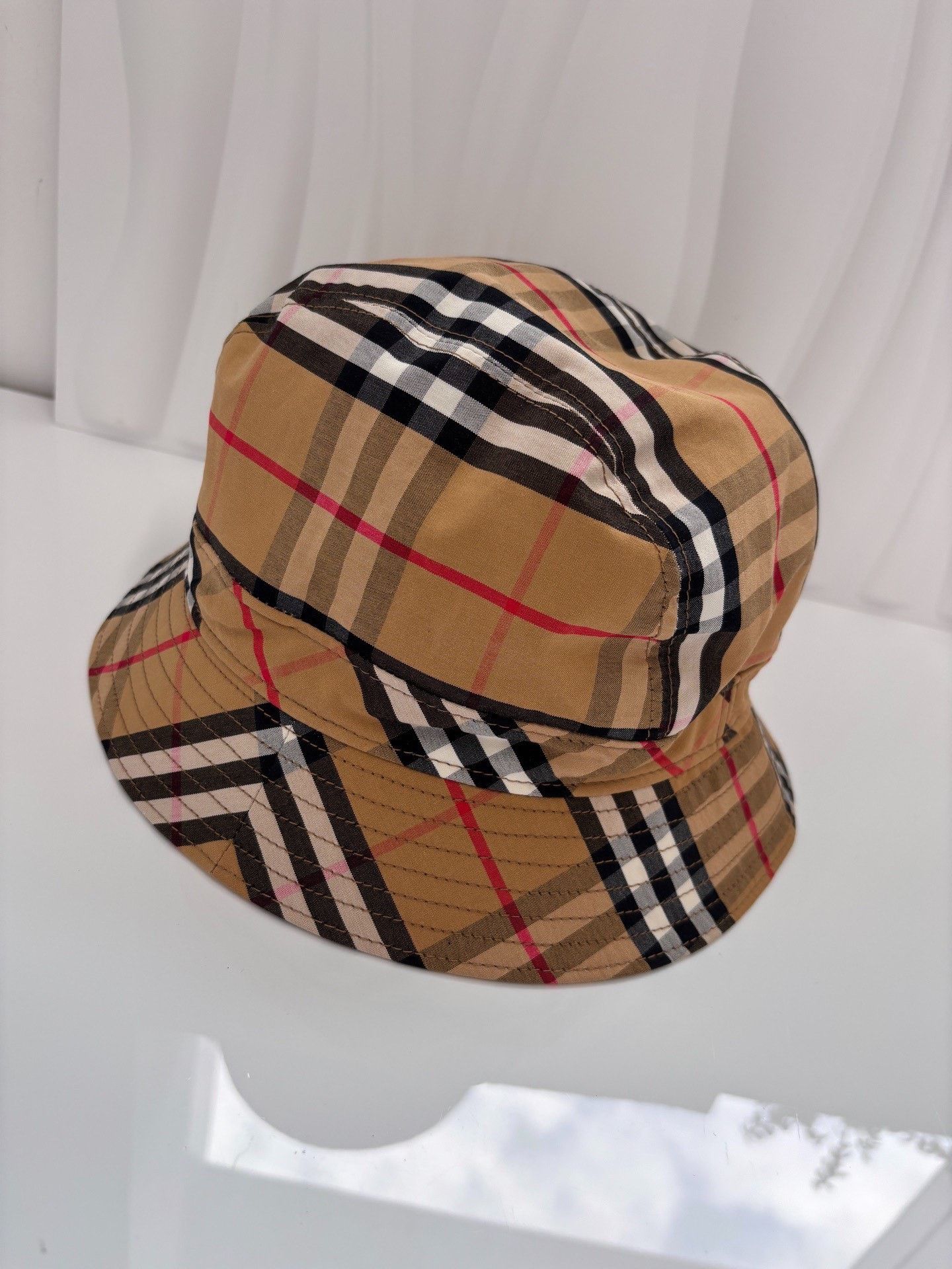 Burberry Burberry Classic Check Bucket Hat Size ONE SIZE - 1 Thumbnail