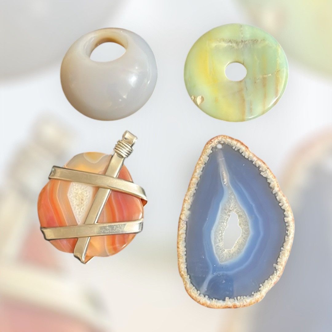 Other Unique Agate Stone Pendant Set with Silver Tone Accents Size ONE SIZE - 1 Thumbnail