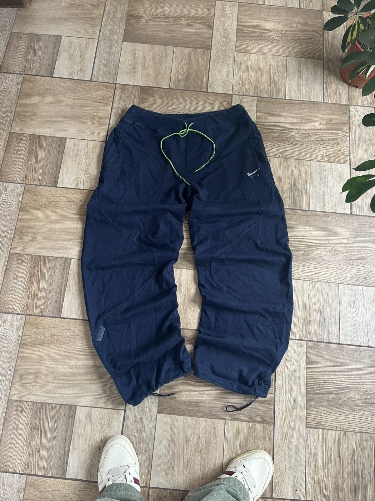 Nike Nike Vintage Air Technical 3/4 Pants / Cropped Joggers 00s Size US 34 / EU 50 - 1 Thumbnail