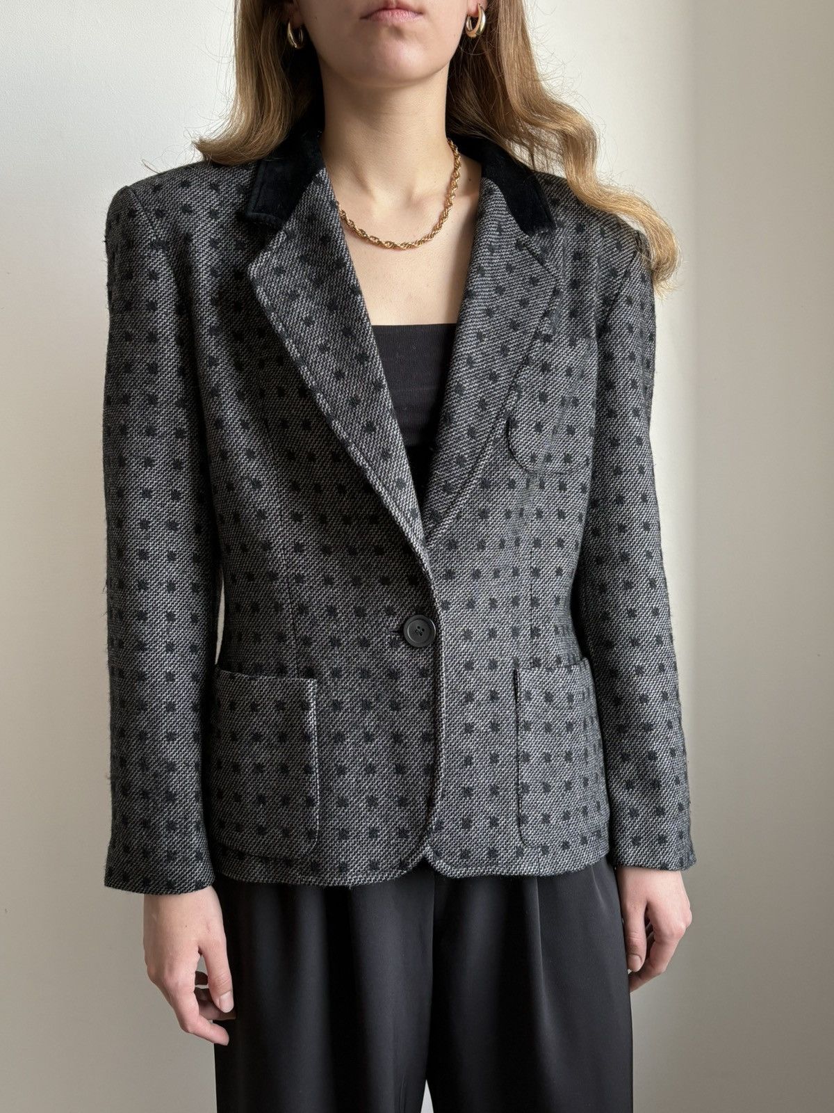 Escada × Vintage ESCADA 80s MARGARETHA LEY POLKA DOT WOOL BLAZER VELVET 38 M Size M / US 6-8 / IT 42-44 - 2 Thumbnail