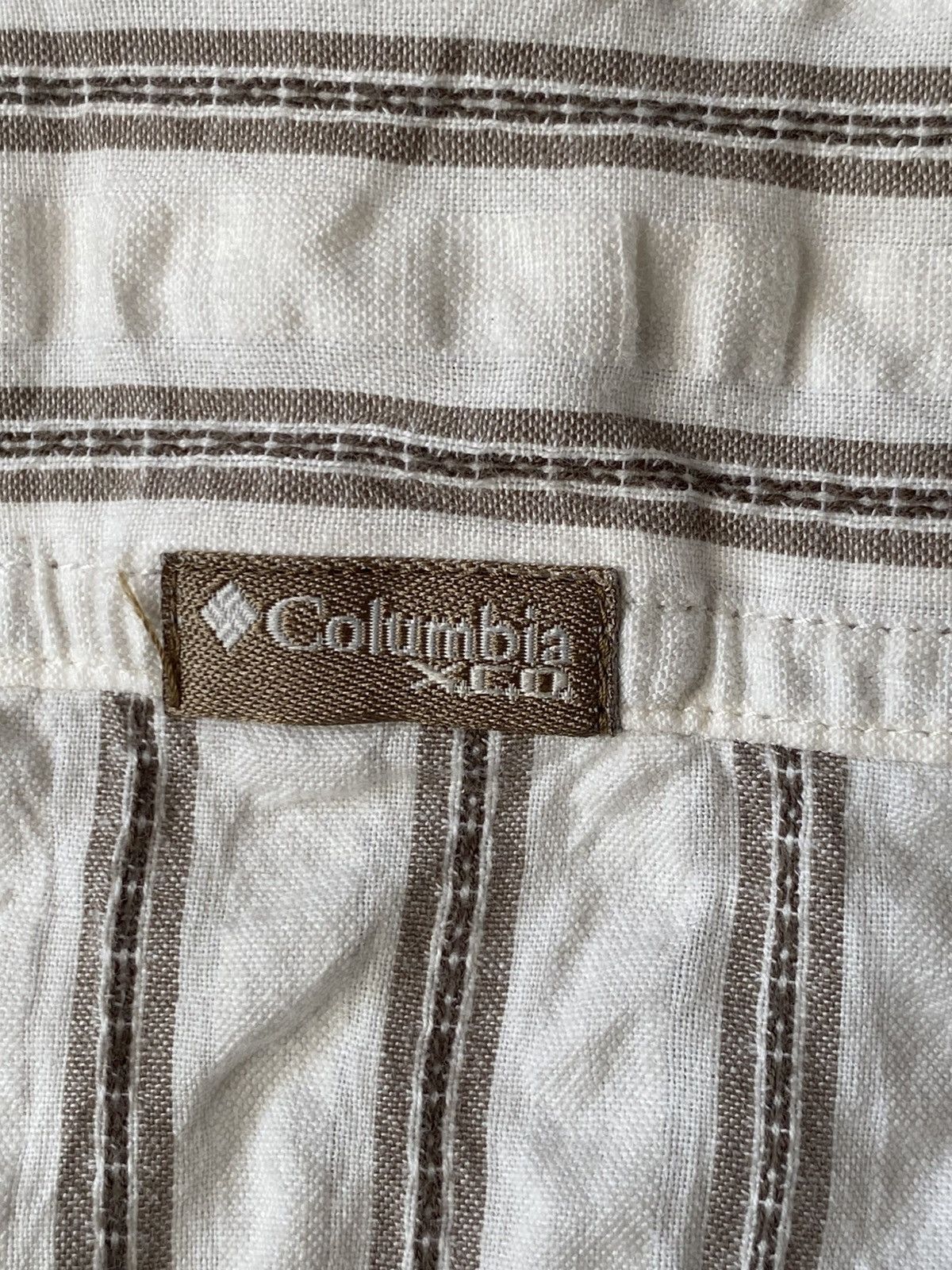Columbia COLUMBIA SPORTWEAR COMPANY X.C.O Short Sleeve Button-Up Size M / US 6-8 / IT 42-44 - 11 Thumbnail