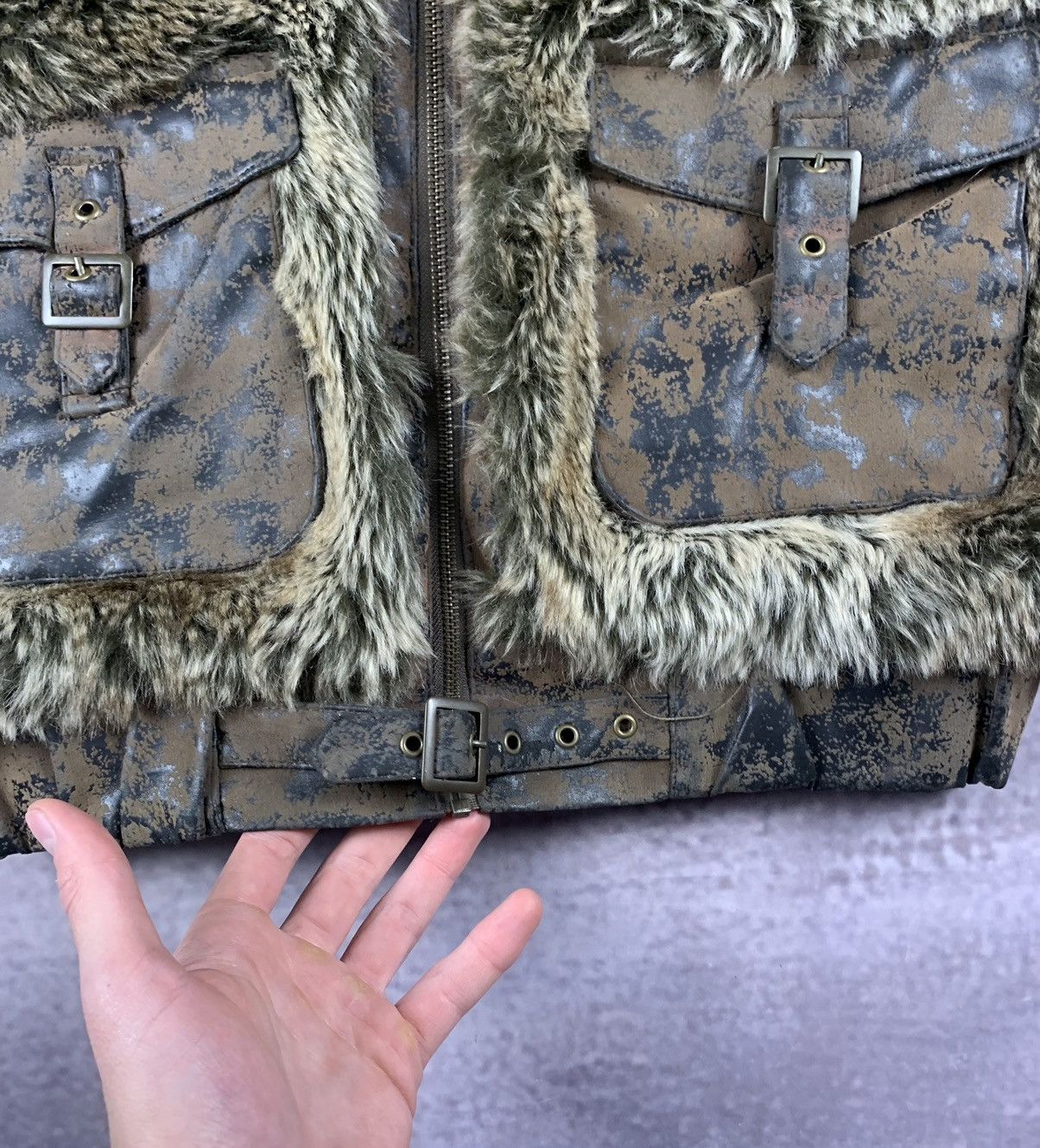 If Six Was Nine 💥Y2k Vintage Fluffy Fur Faux LGB IfSixWasNine Vest Jacket Size US L / EU 52-54 / 3 - 4 Thumbnail