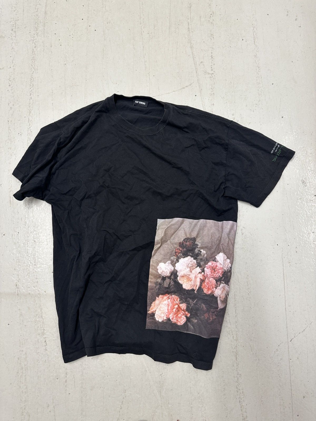 Raf Simons 🐎 SS22 Grimcrawler T-Shirt | Grailed