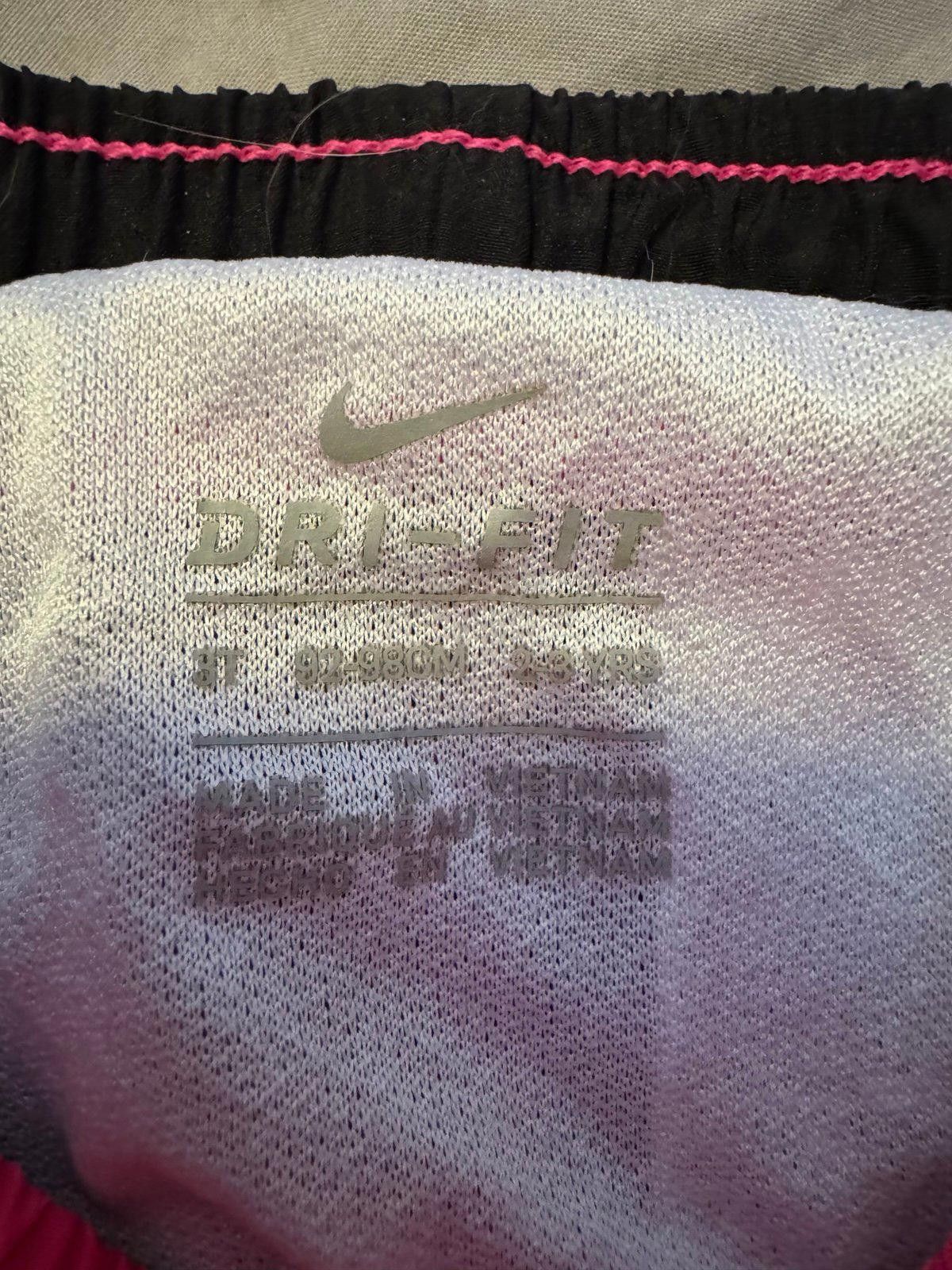 Nike 3T Nike Dri Fit Pink/Black Shorts Size 24" / US 00 / IT 34 - 3 Thumbnail
