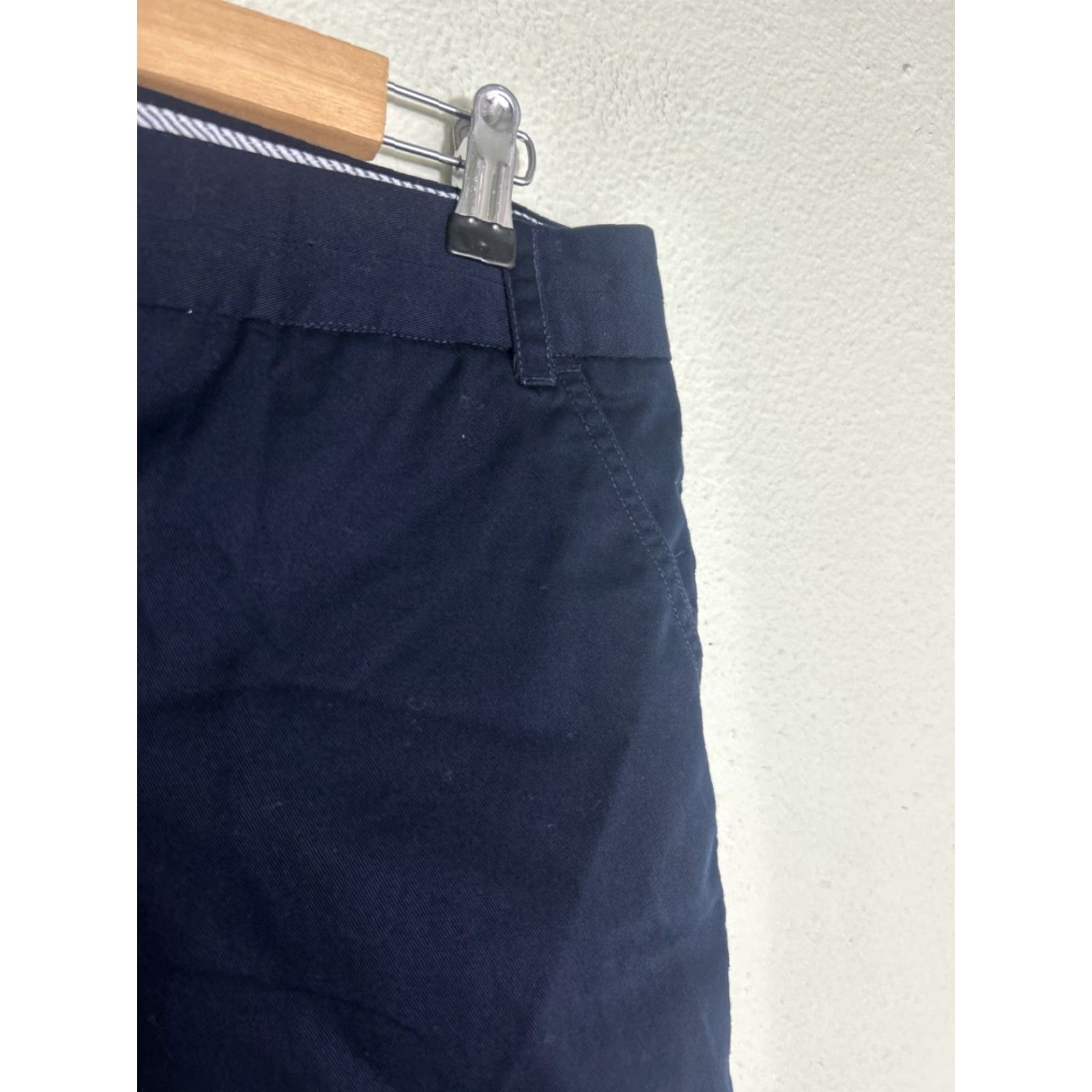 J.Crew J.CREW Chino Shorts Women’s 10 Navy Blue 32x9 Size 32" / US 10 / IT 46 - 5 Thumbnail