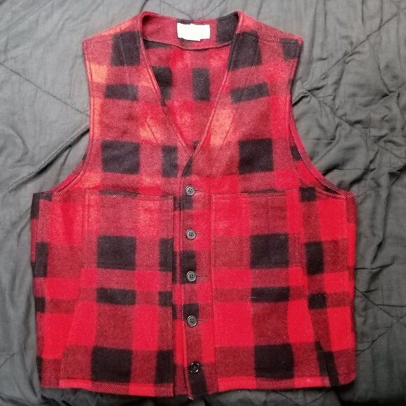 Filson × Vintage Vintage Filson Buffalo Plaid Wool Mackinaw Vest Size US L / EU 52-54 / 3 - 1 Thumbnail